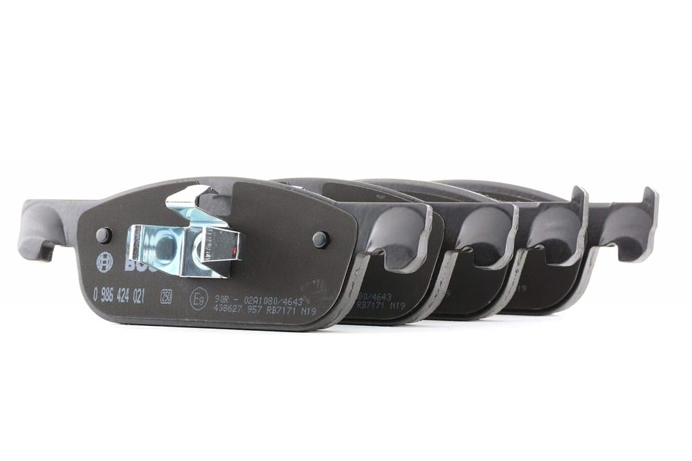 BOSCH 0986424021-ÖN FREN BALATASI KALIN TİP RENAULT SYMBOL III 2013 > 410604682R