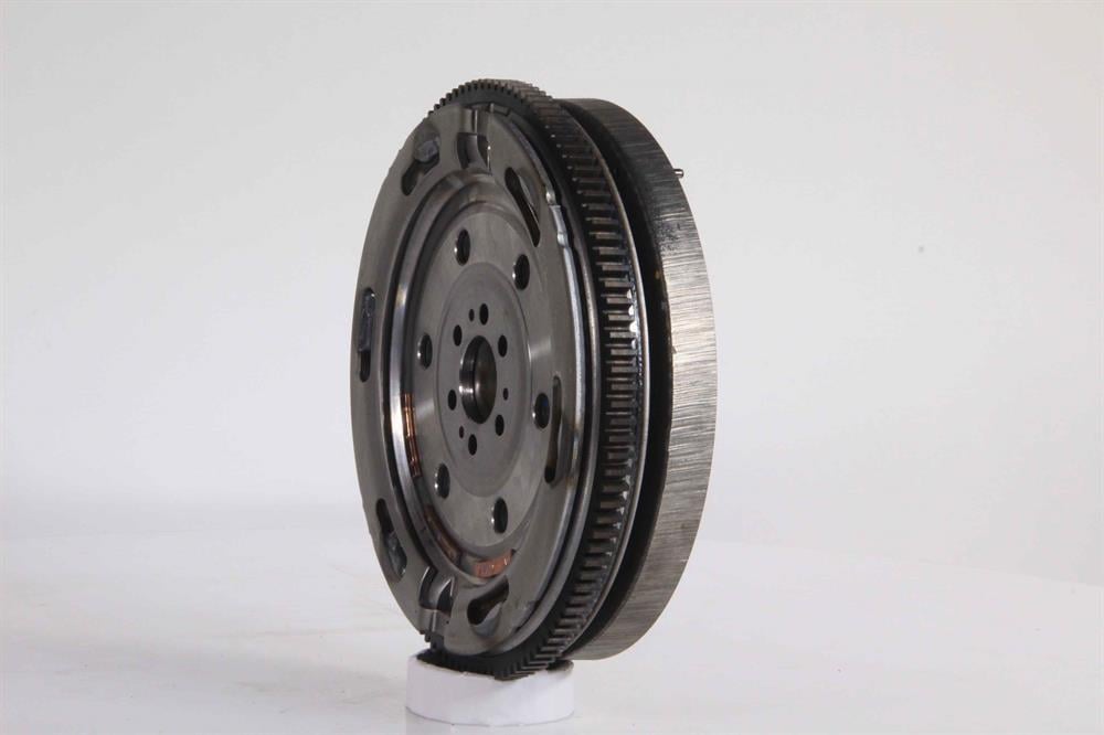 LUK 415023110-VOLANT 1.9 TDI AVF AWX PASSAT 00 > 038105266AN