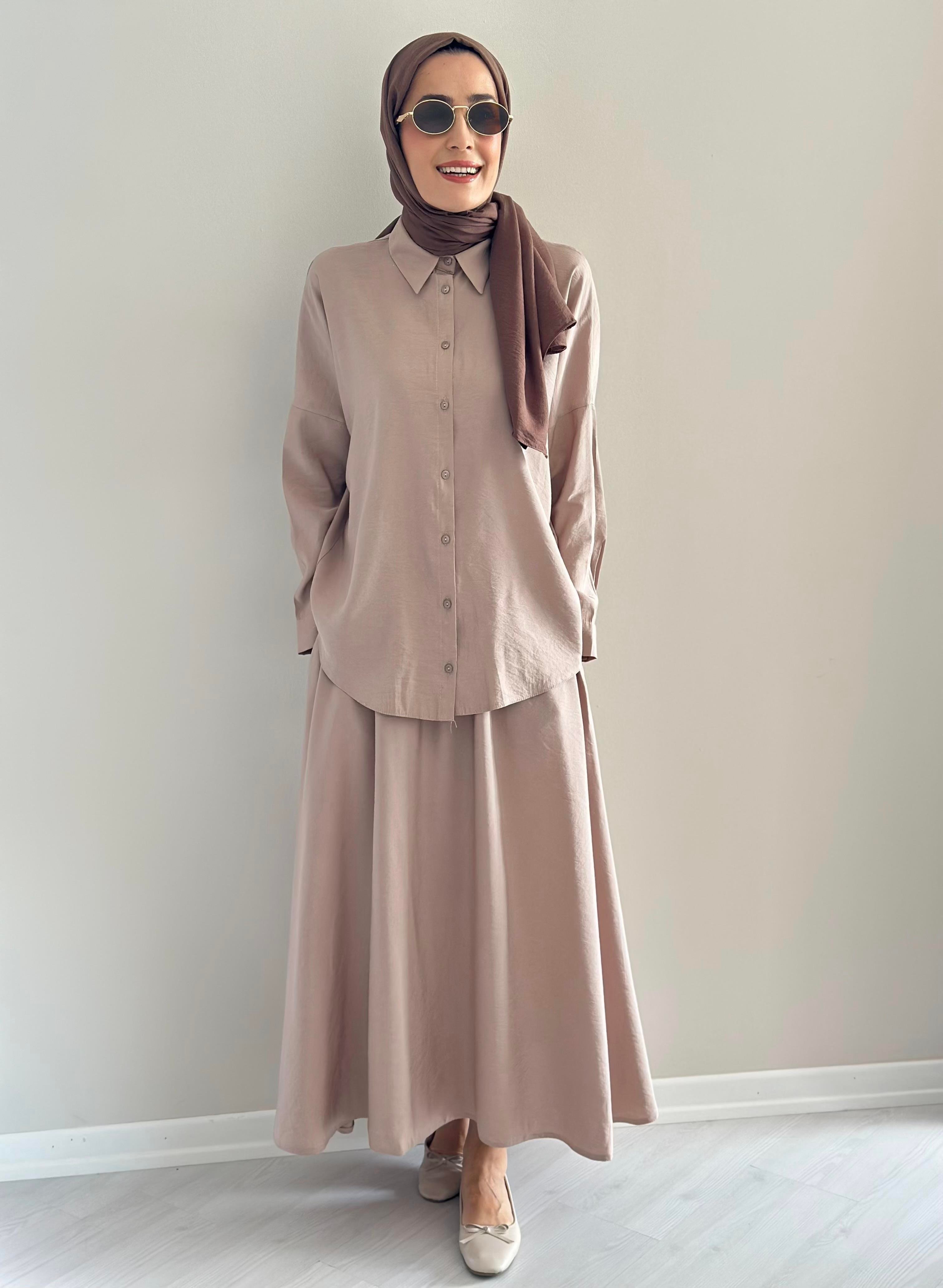 Milano Bej Gömlek  Etek  Takım 