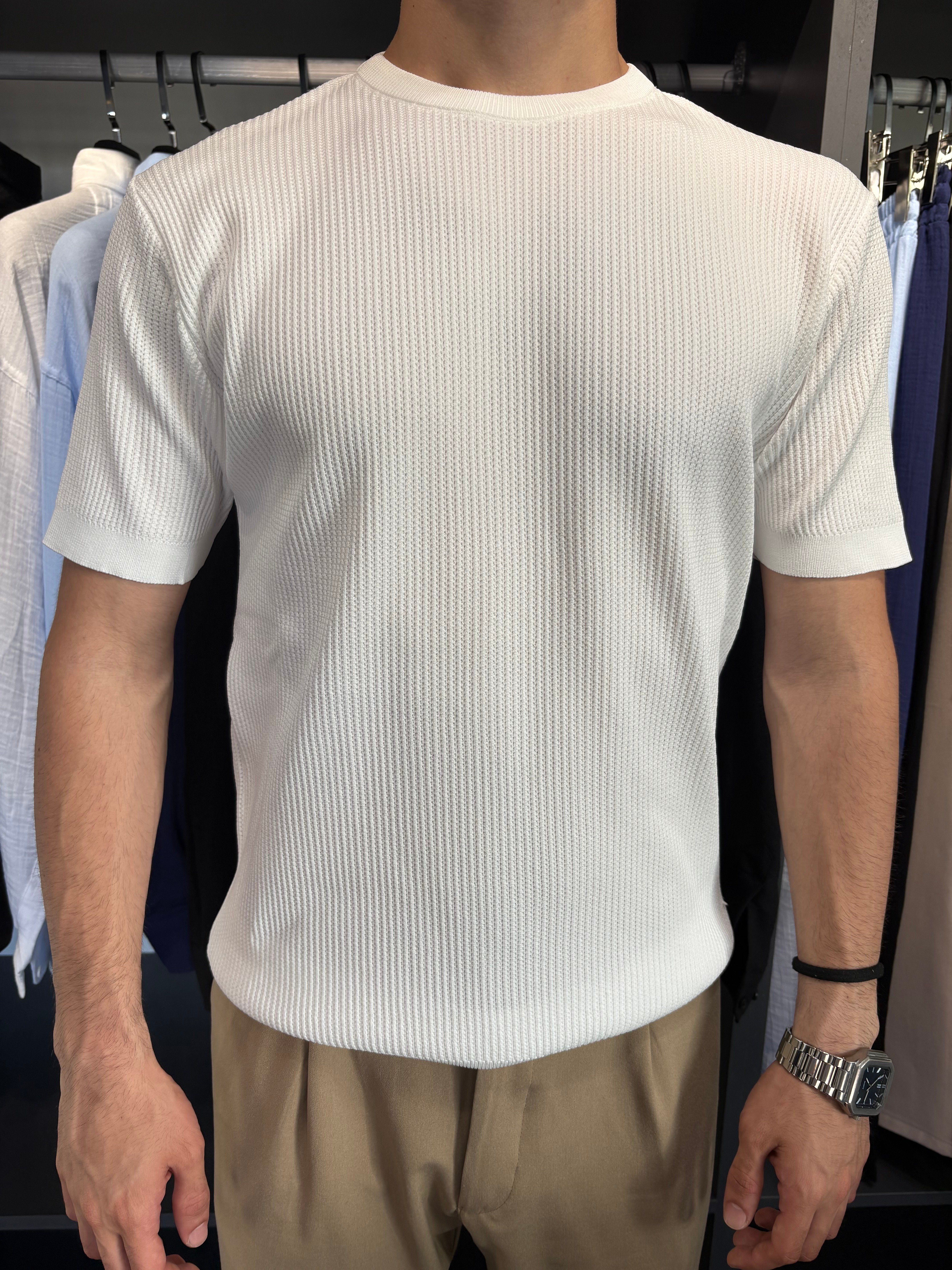 Bisiklet Yaka Örme Triko Tshirt Beyaz