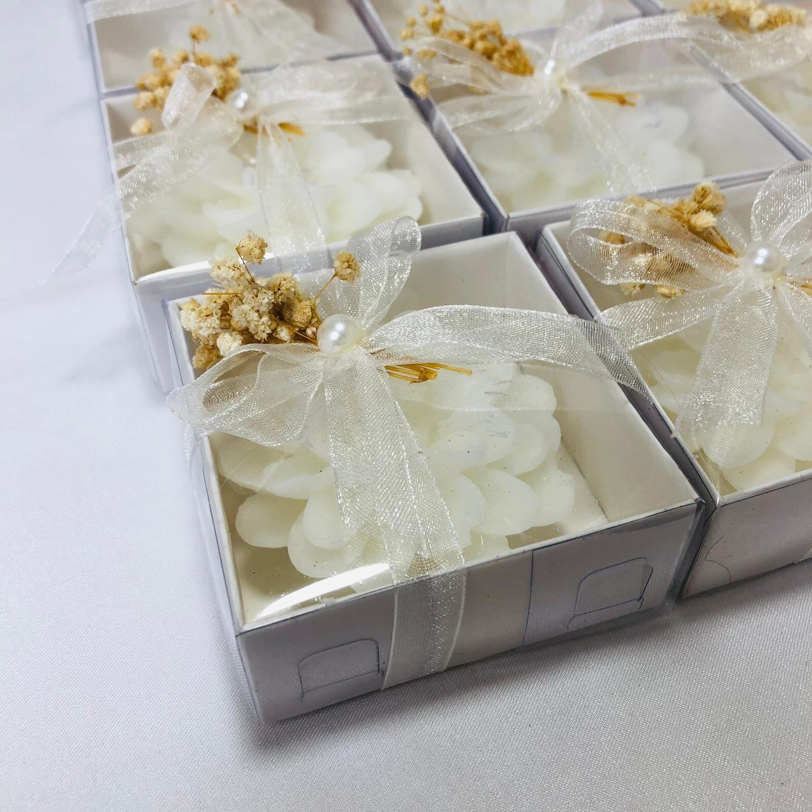 SÜSLÜ LOTUS MUM 12 Lİ PAKET