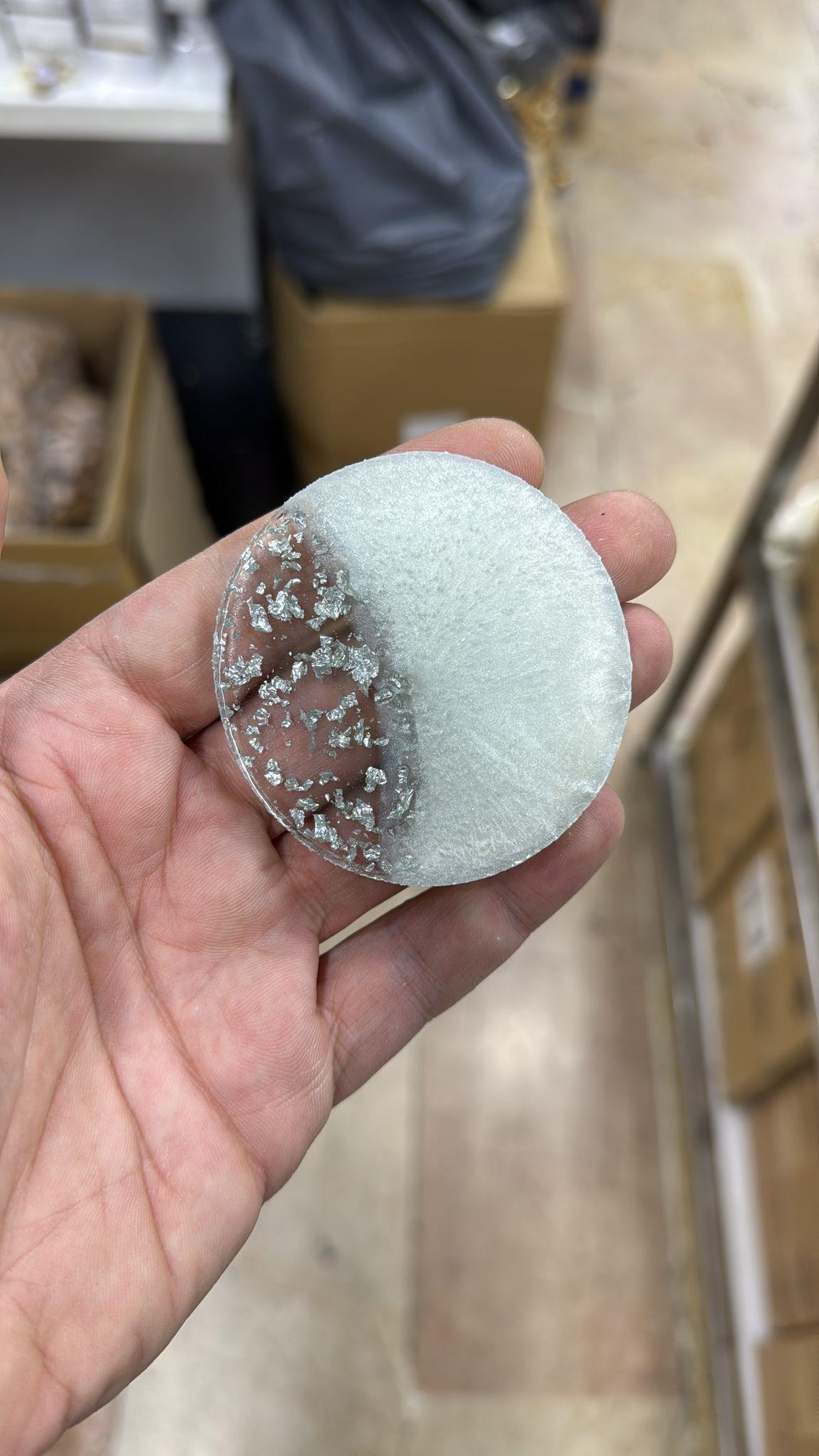 YUVARLAK GÜMÜŞ DETAYLI EPOKSİ MAGNET 10 ADET