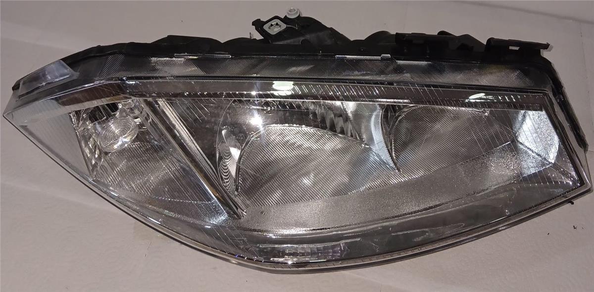 KROM ÇERÇEVE MERCEKSİZ SAĞ FAR RENAULT-MEGANE 2 RENAULT-MEGANE 2