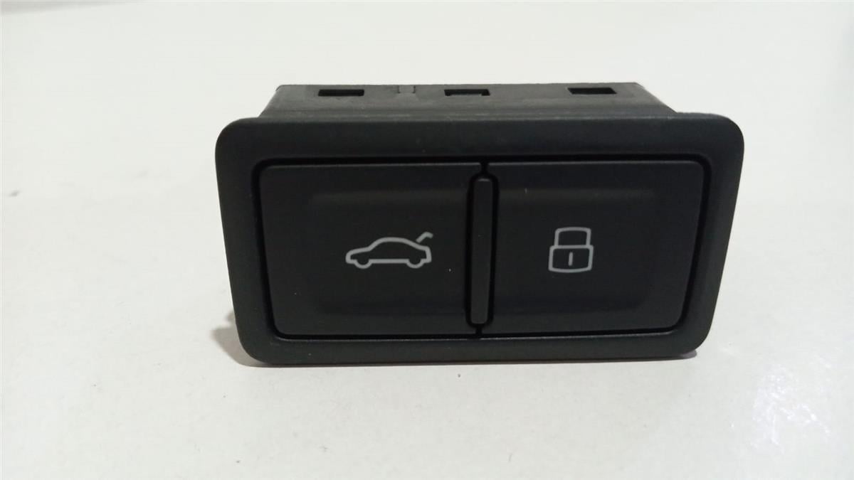 VW AUDI SKODA SEAT OEM BAGAJ KİLİT DÜĞMESİ 4G0 959 831 D