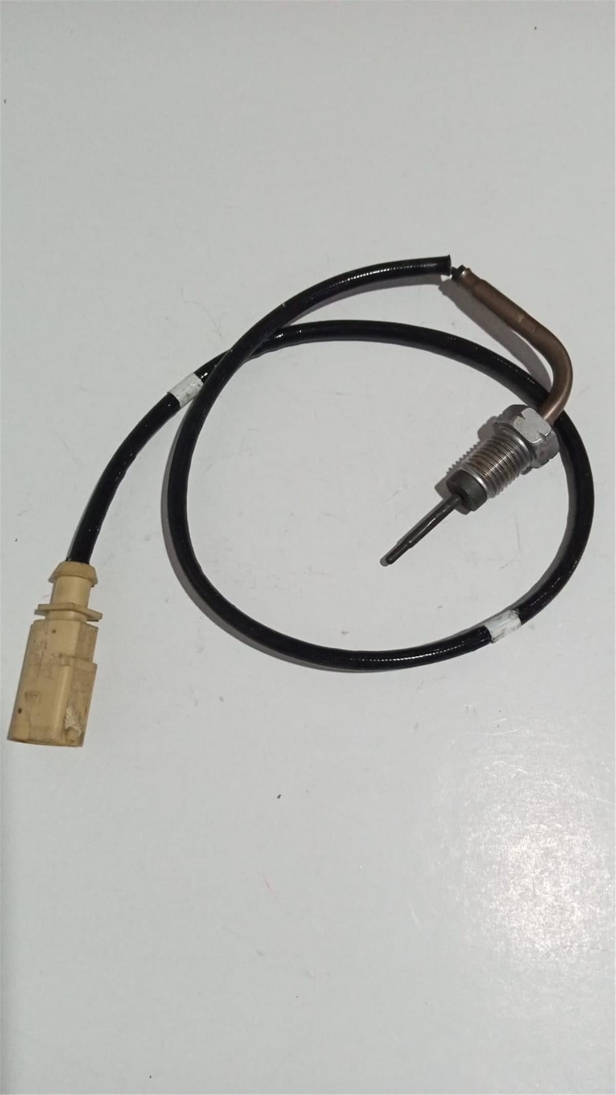 VW-OEM EGZOZ SICAKLIK SENSÖRÜ 04L906088EN