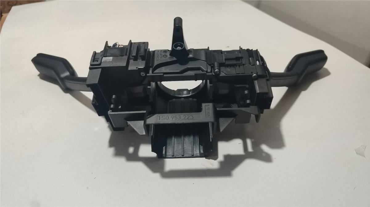 VW SİNYAL KOLU