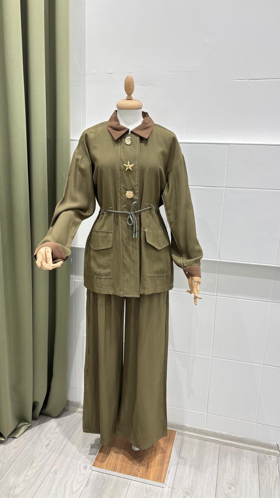 HATUN ATİLLA 9013 YAKA DETAYLI TAKIM