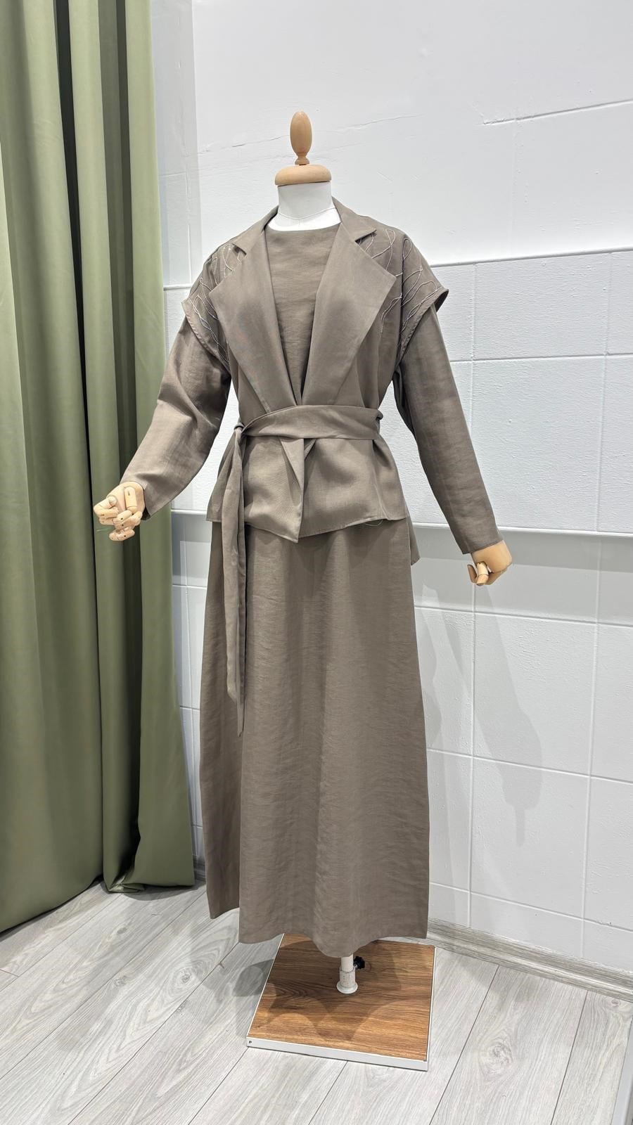 JÜPE 7266 BONCUK İŞLEMELİ ELBİSE