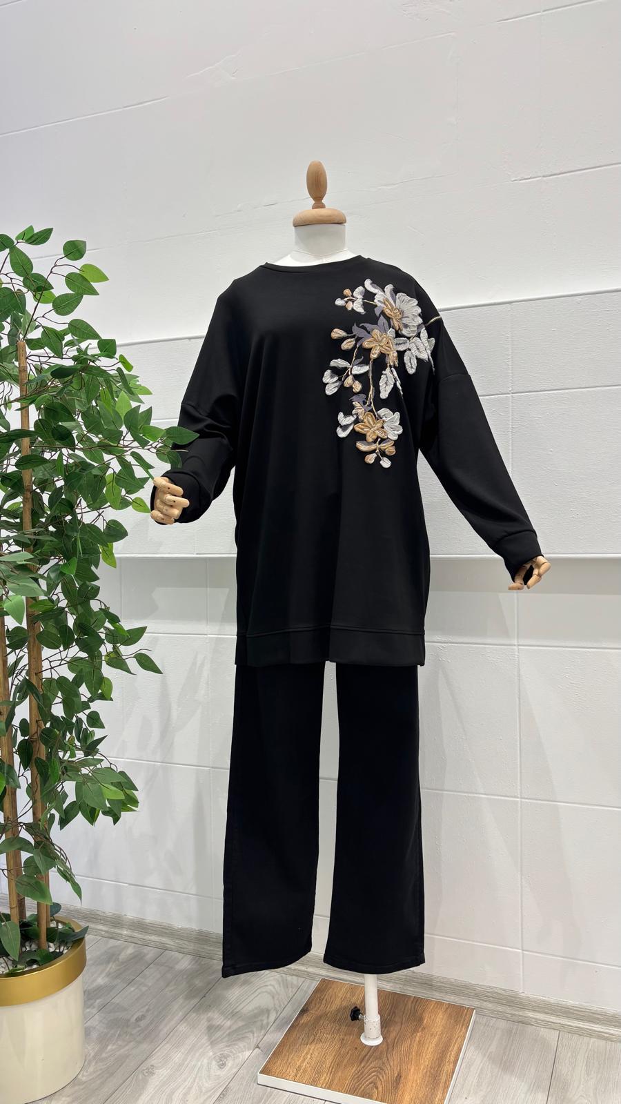 NEFİSE 250315 ZARİF ÇİÇEK İŞLEMELİ TUNİK