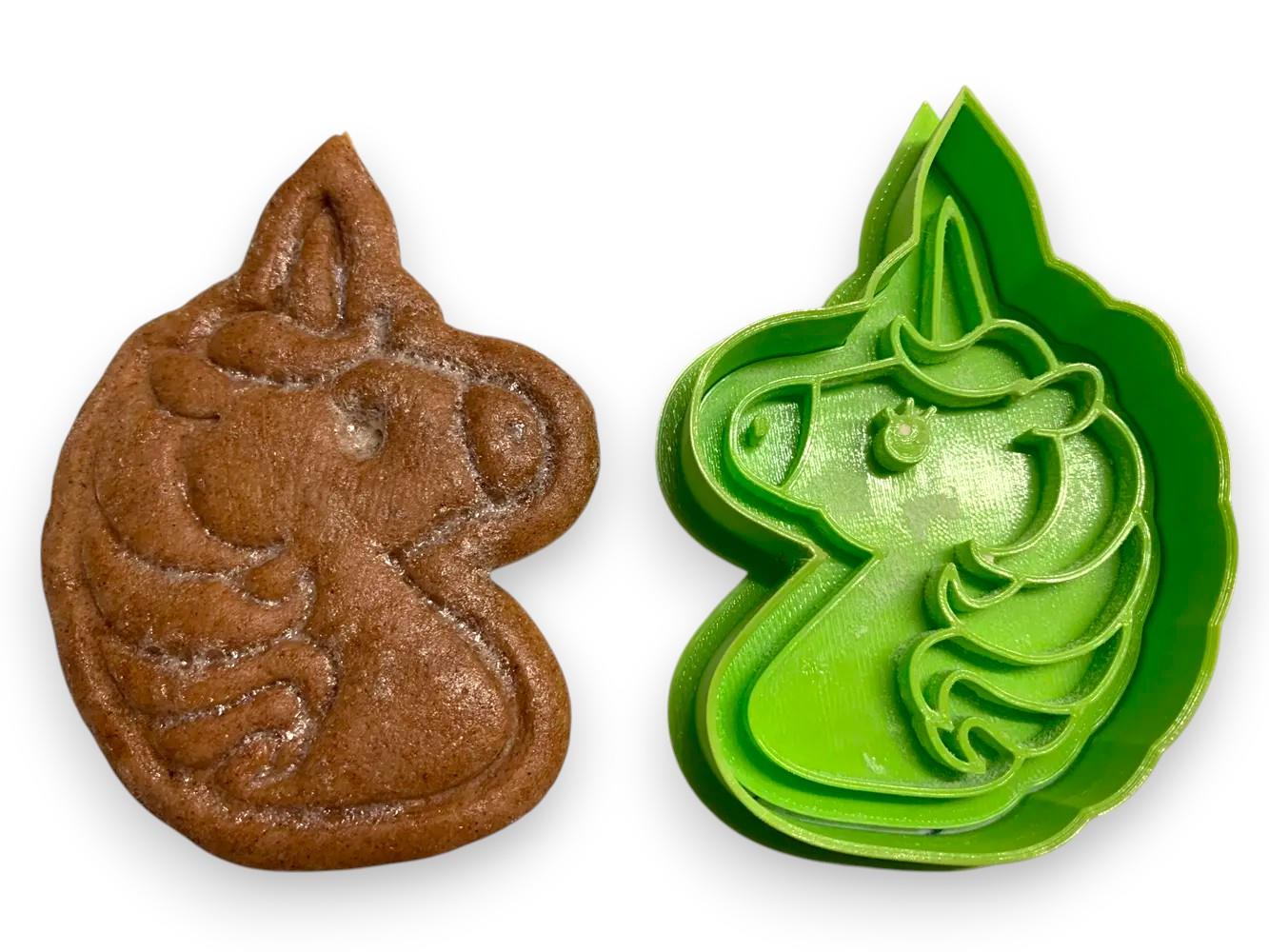 UNICORN COOKIE CUTTER 3