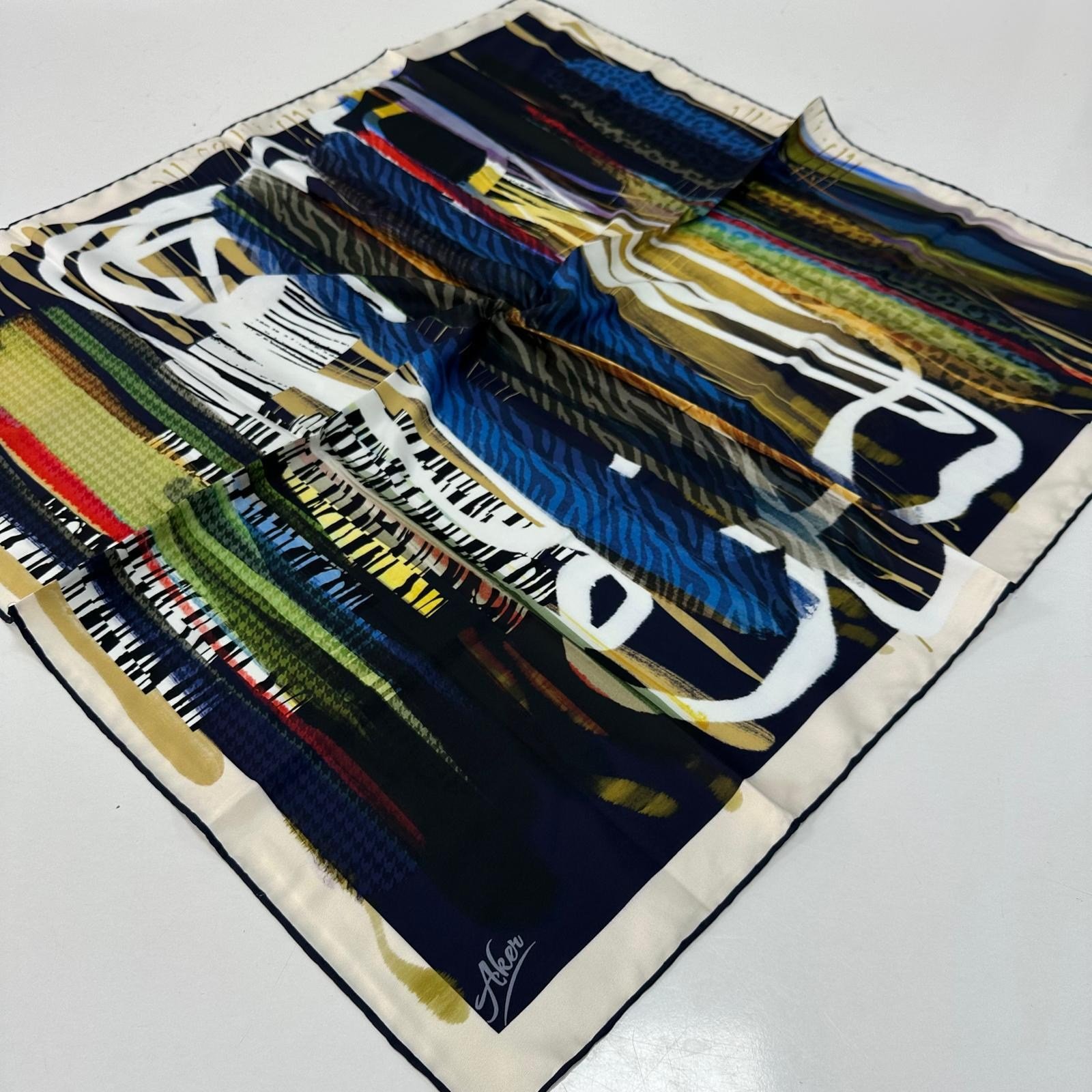 Aker Twill Eşarp LTQ0115