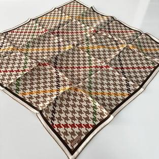 Armine Saf İpek  Eşarp Nostalji Serisi Sura İpek PKA4304