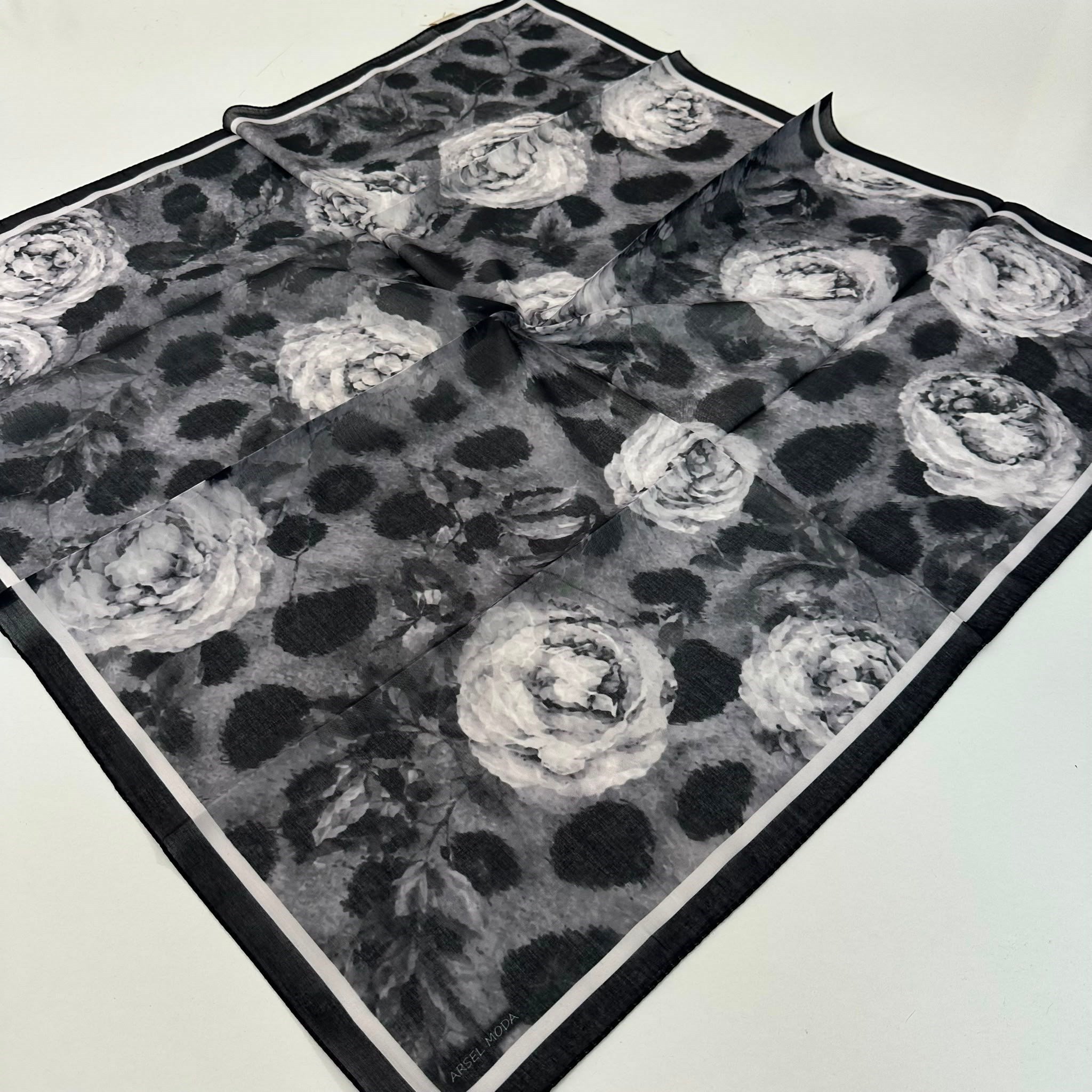 ARSEL MODA Soft Pamuklu Eşarp İtalyan Dikişli   LRB7301