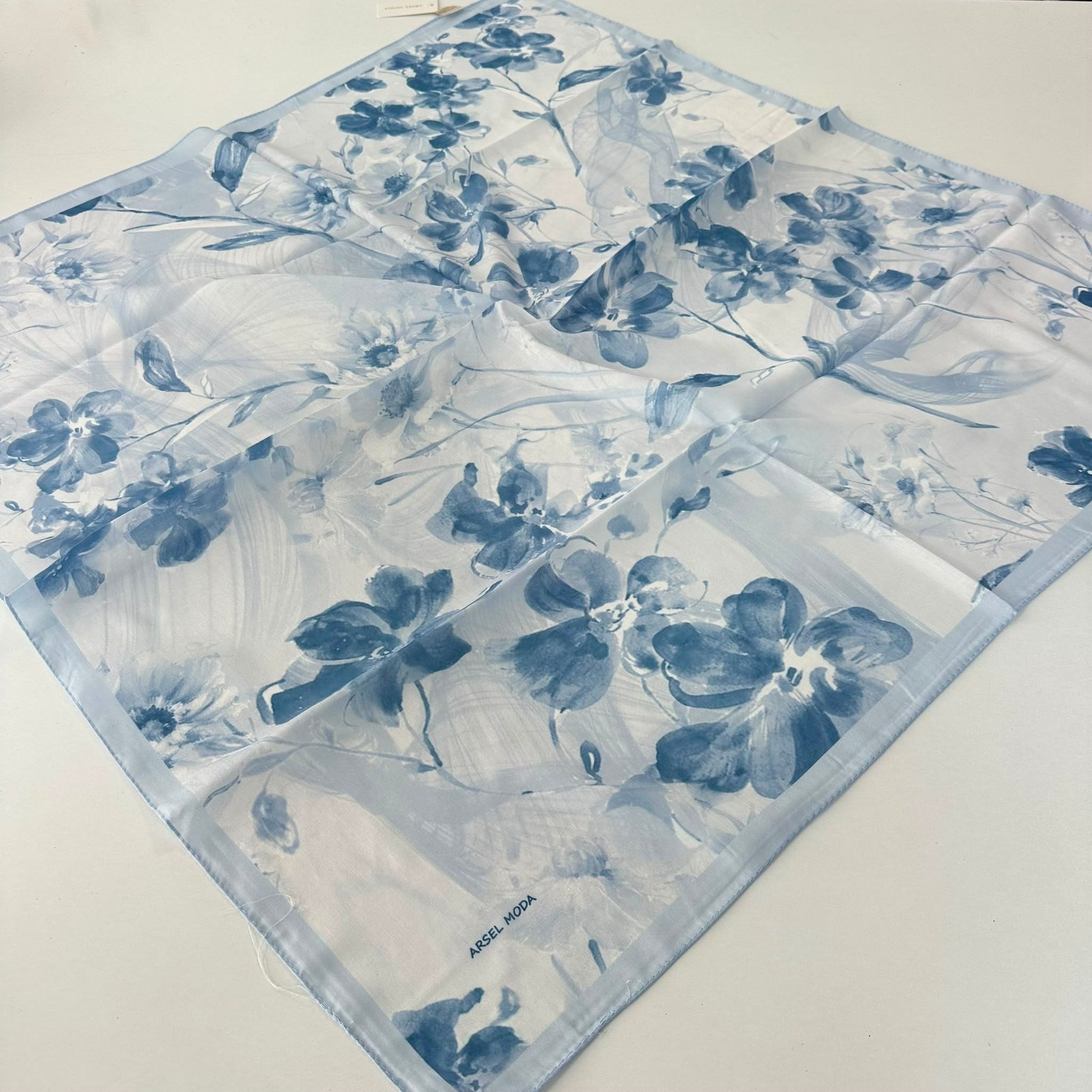 ARSEL MODA Soft Pamuklu Eşarp İtalyan Dikişli Mavi Serisi  LRB7103