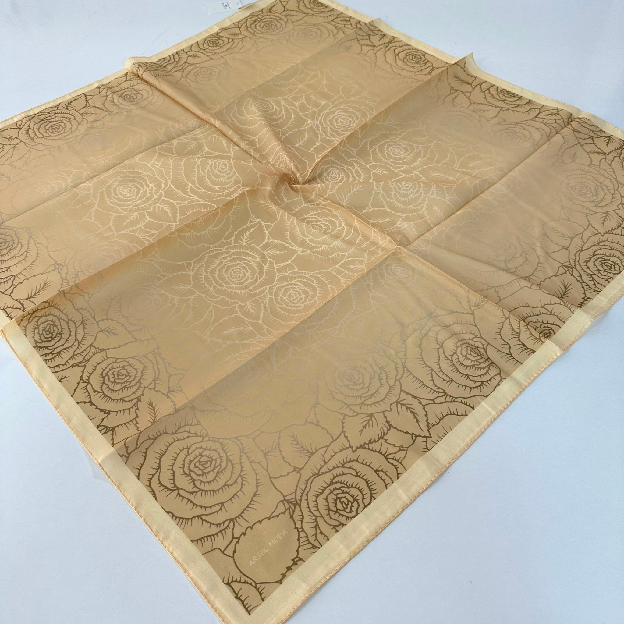 ARSEL MODA Soft Pamuklu Eşarp İtalyan Dikişli LRB7402