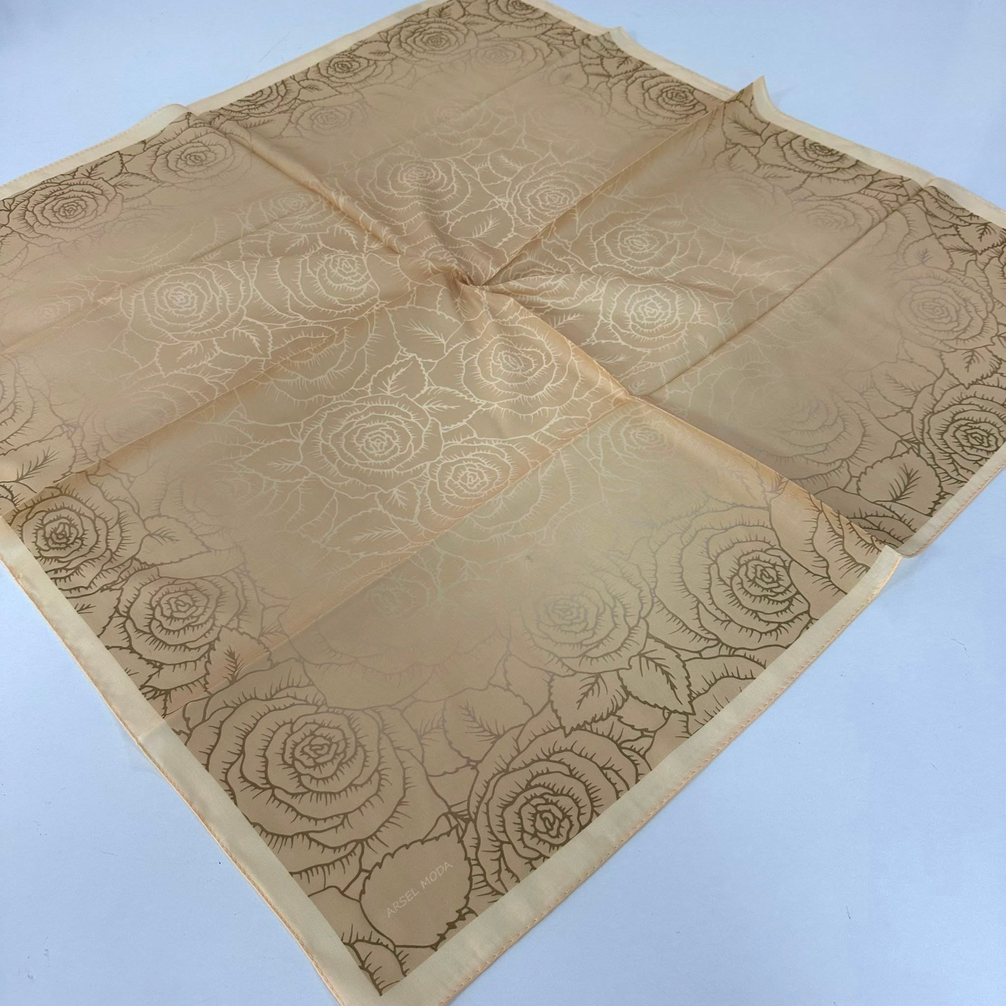 ARSEL MODA Soft Pamuklu Eşarp İtalyan Dikişli Sarı Serisi  LRB7003