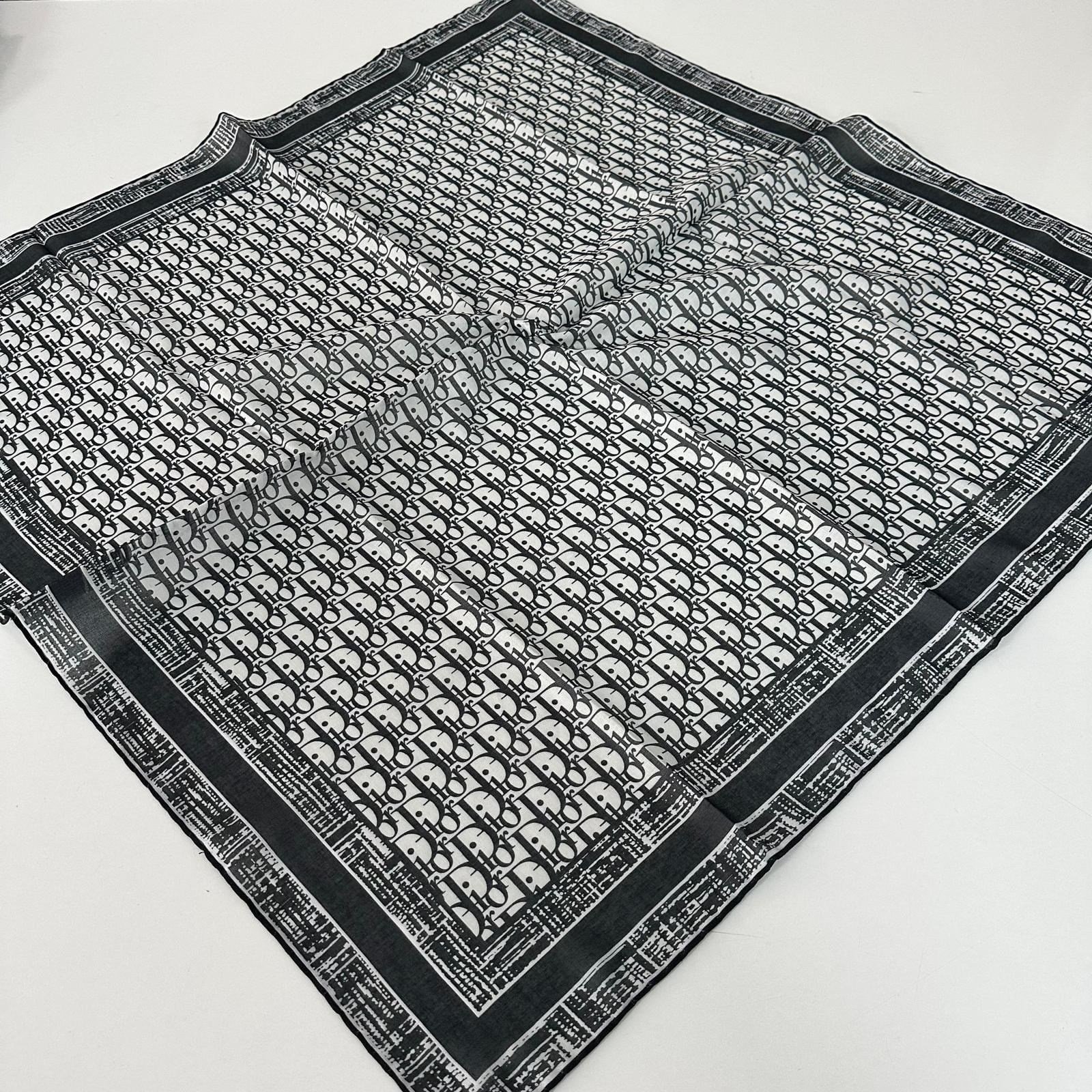 D desen soft Pamuklu Eşarp LRB3003