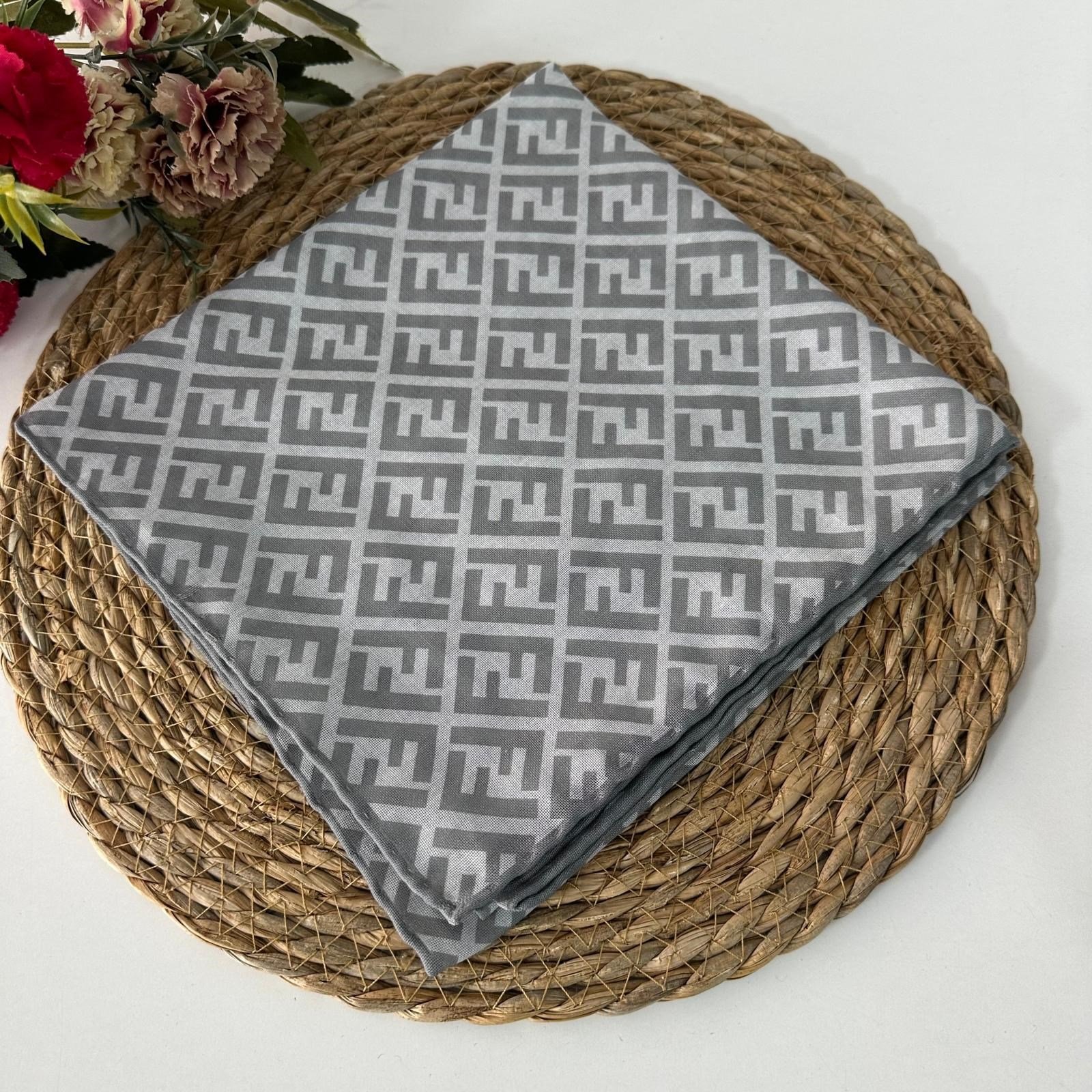 F desen soft Pamuklu Eşarp LRB3209