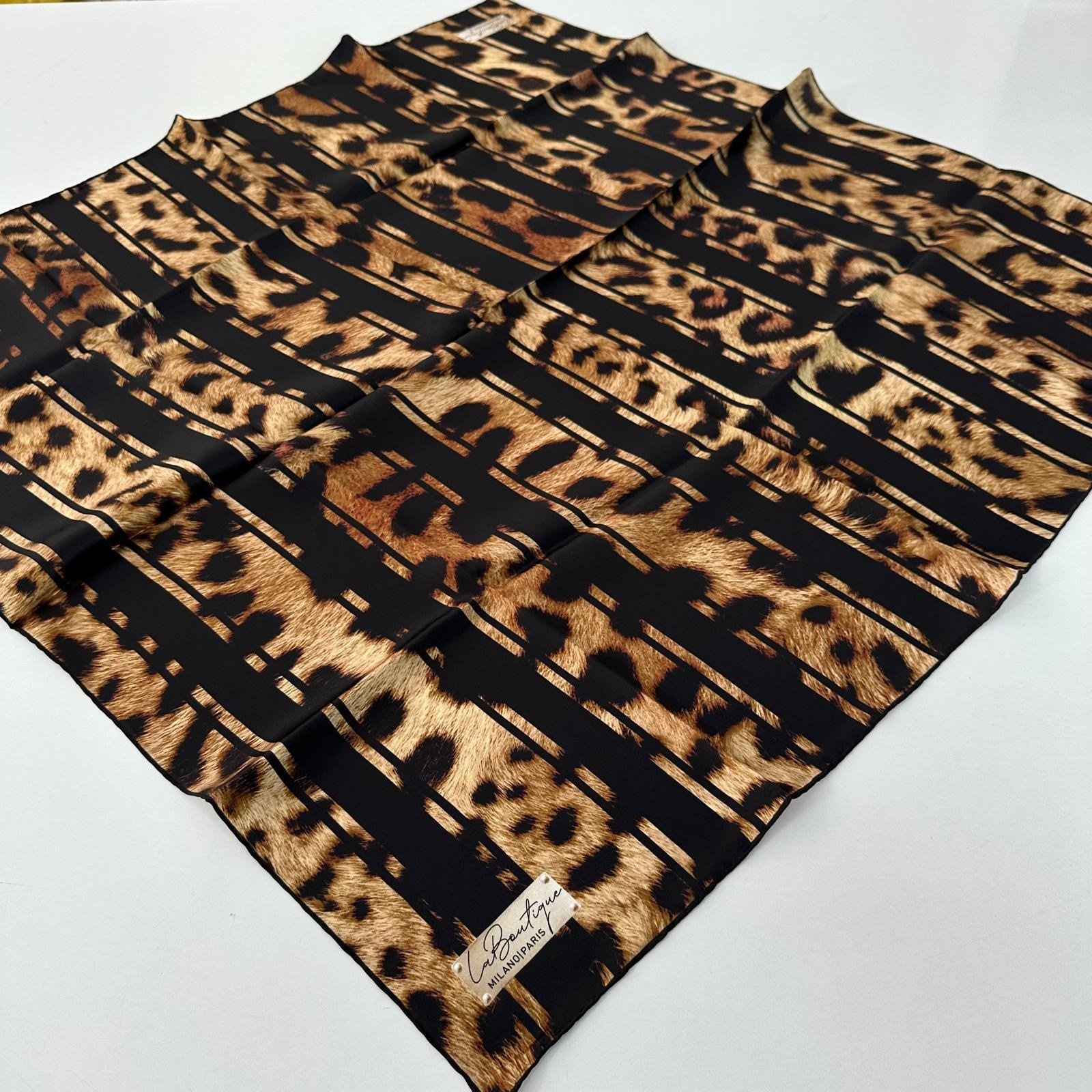 La Boutique Sura İpek Eşarp PKD1801