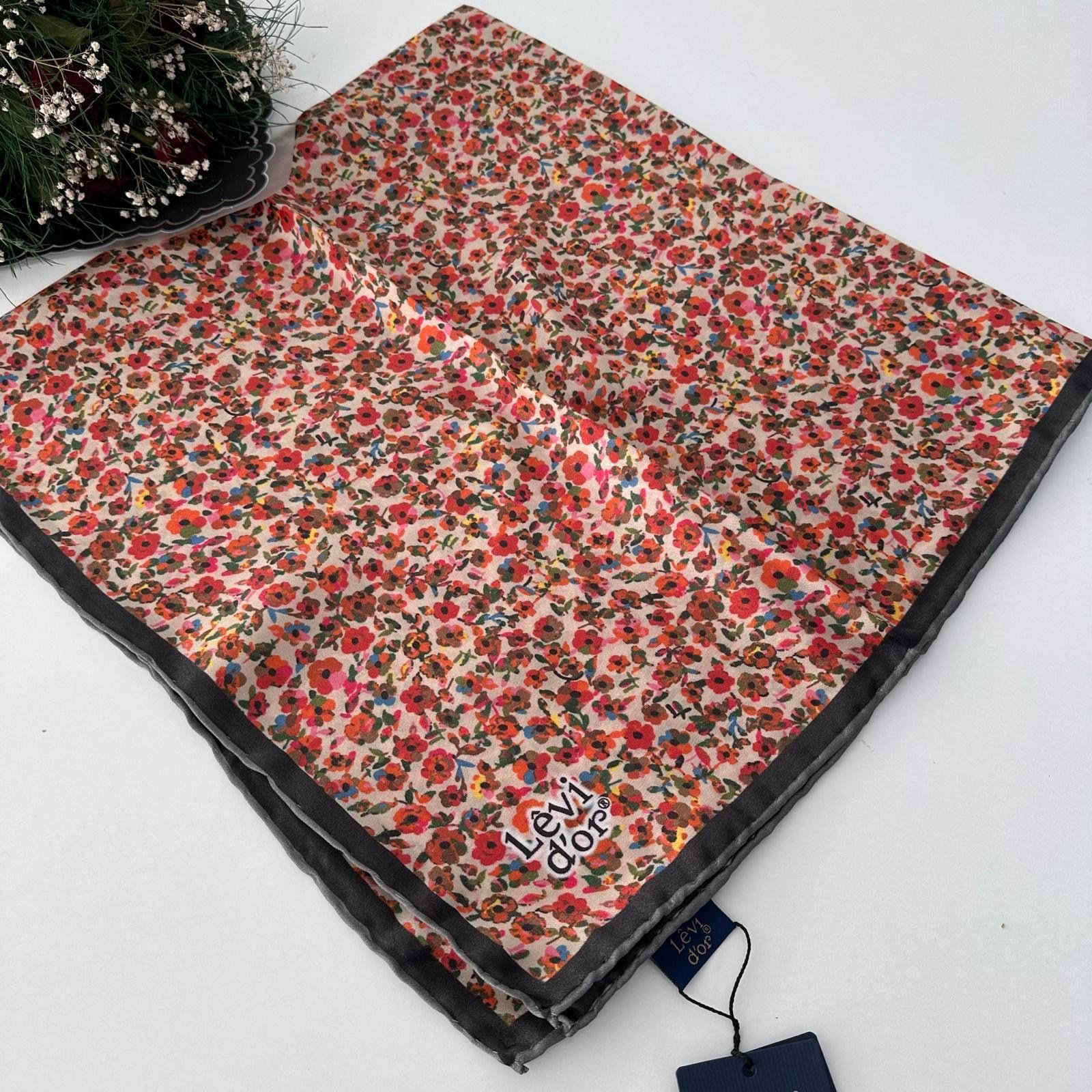 Levi'dor Kristal Eşarp Yeni Sezon Efsane Çiçek Desen LTK9012