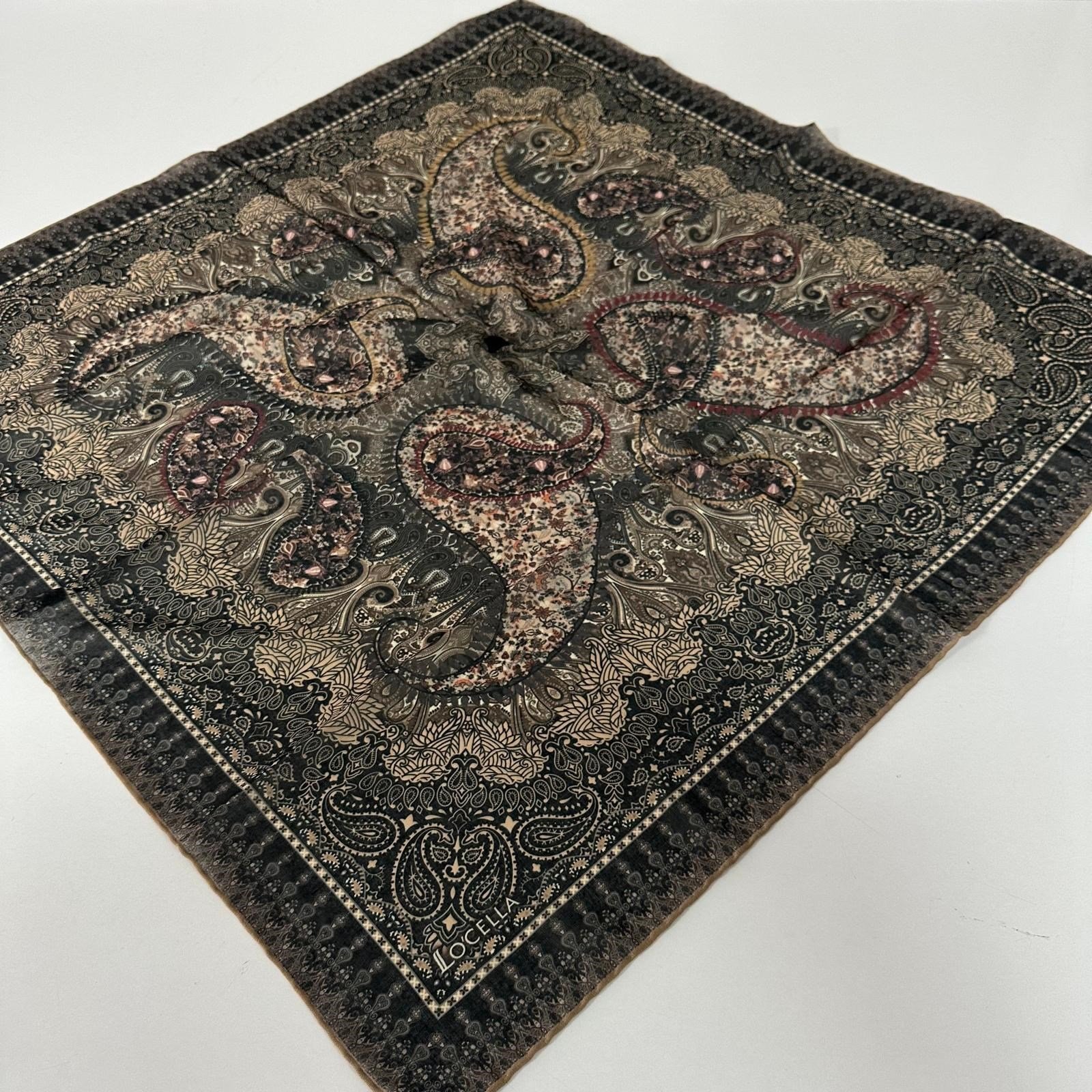 Locella Soft Pamuklu Eşarp LDFF4011