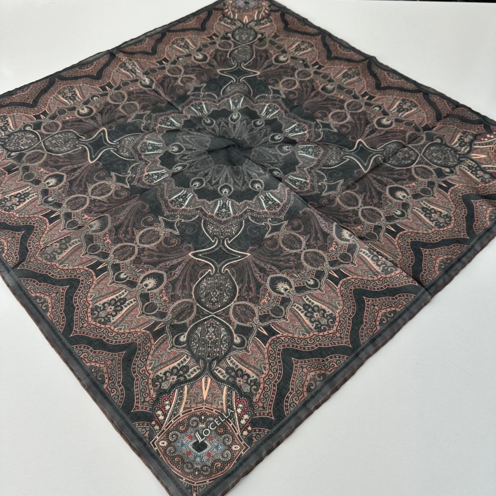 Locella Soft Pamuklu Eşarp LDFF7507