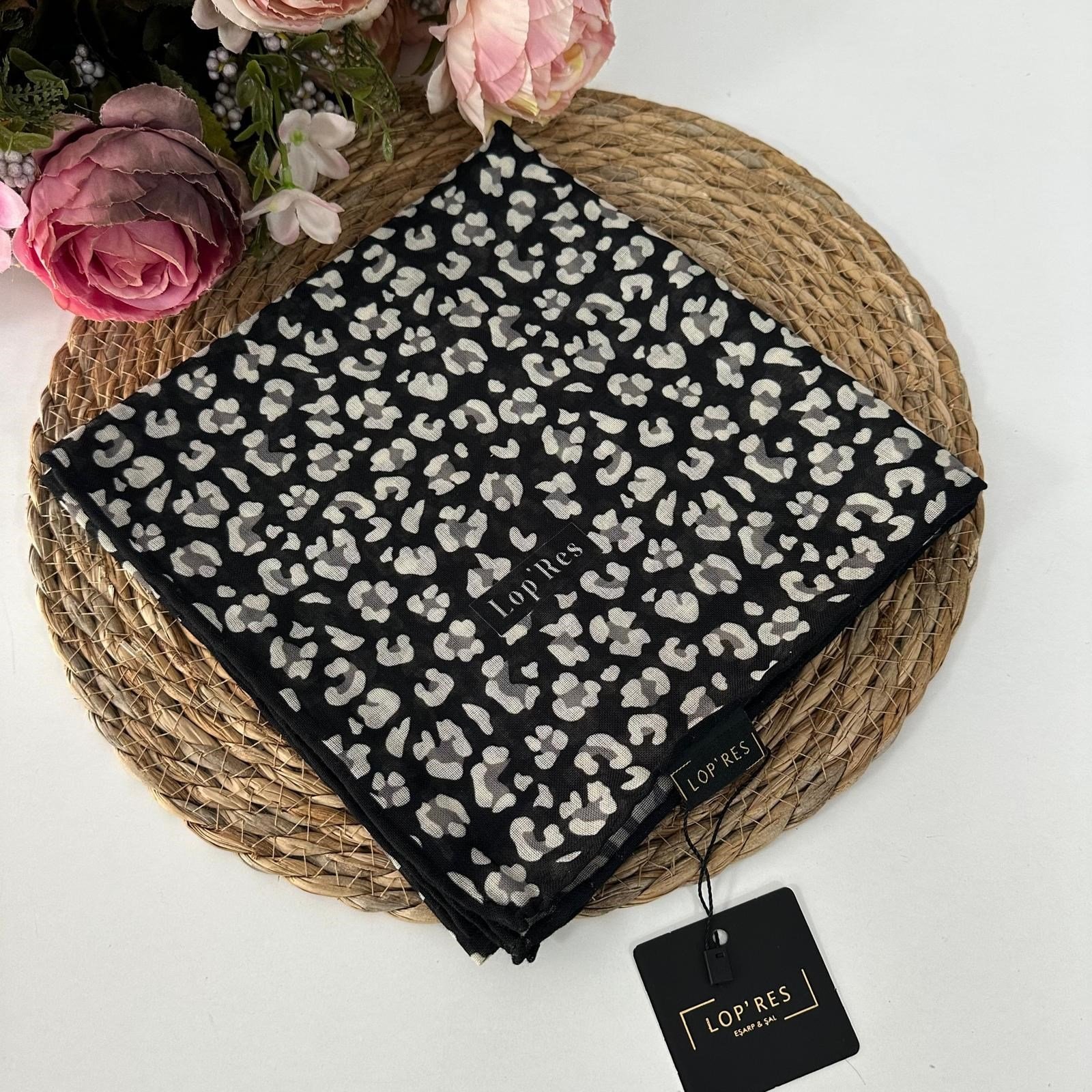 Lop'res Soft Pamuklu Eşarp Siyah Beyaz LDNA1603