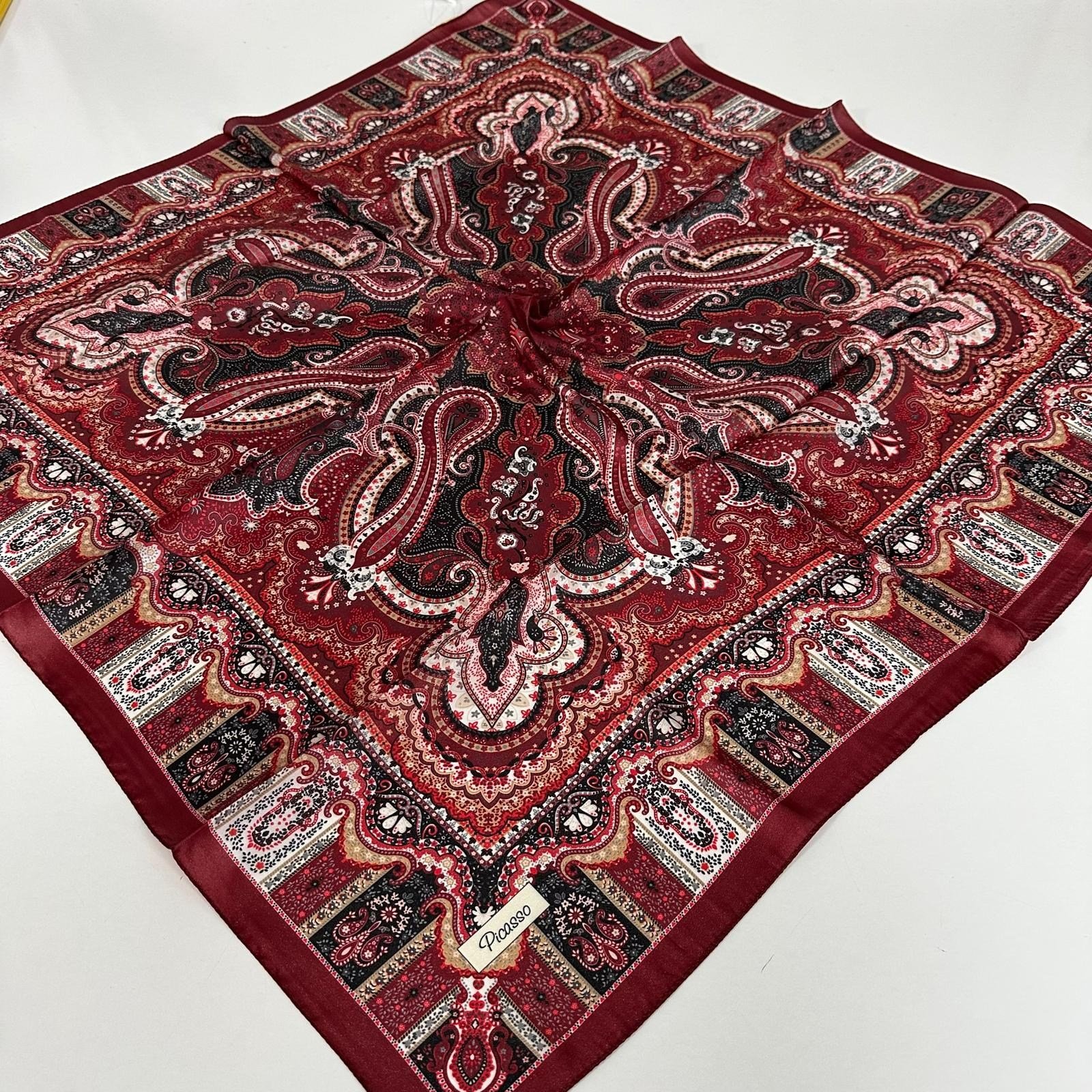 Picasso Kristal Eşarp Yeni Sezon LRP0112