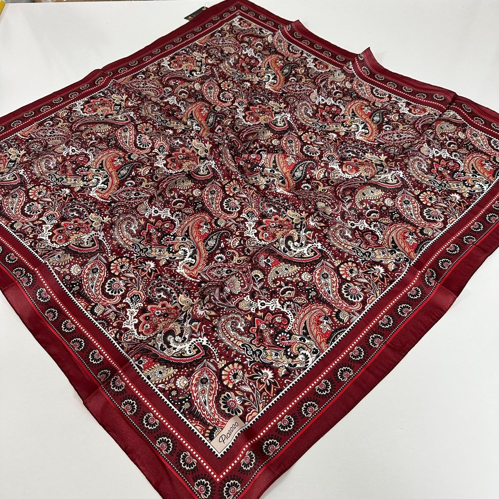 Picasso Kristal Eşarp Yeni Sezon LRP0101