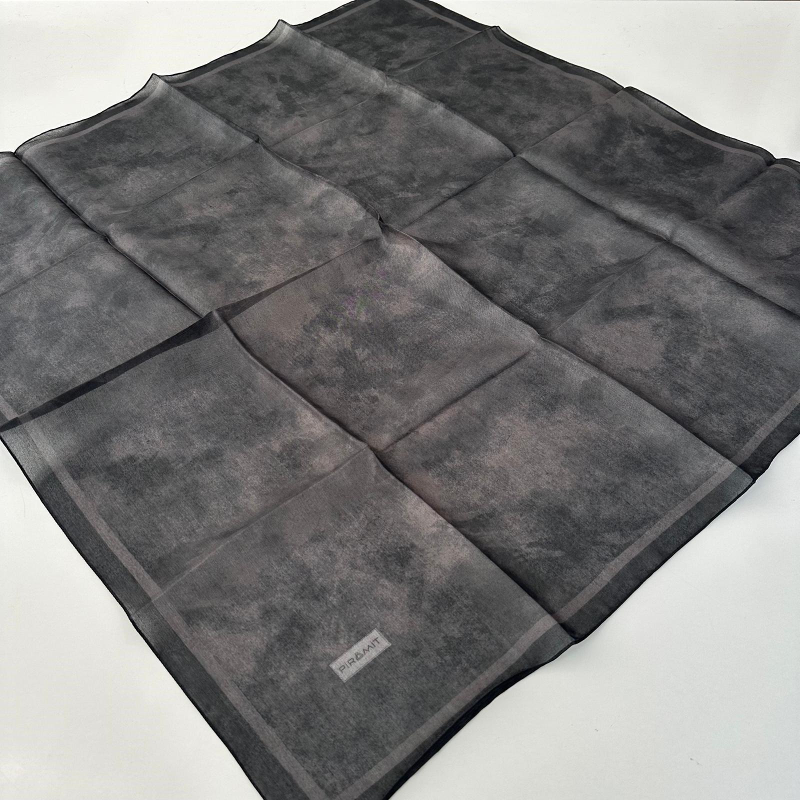 Piramit Desenli Kehribar Eşarp LTP0501