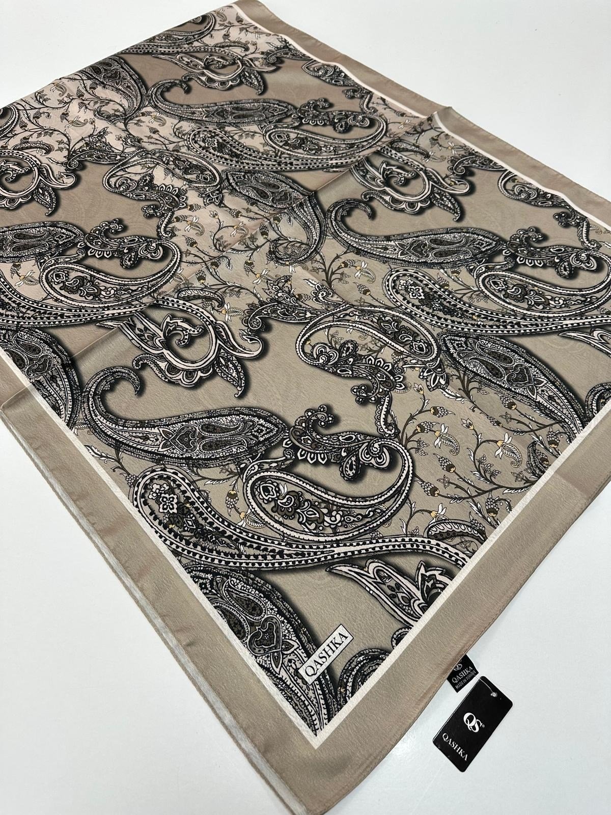 QASHKA Saten İpek Şal Etro Desen LBT0106