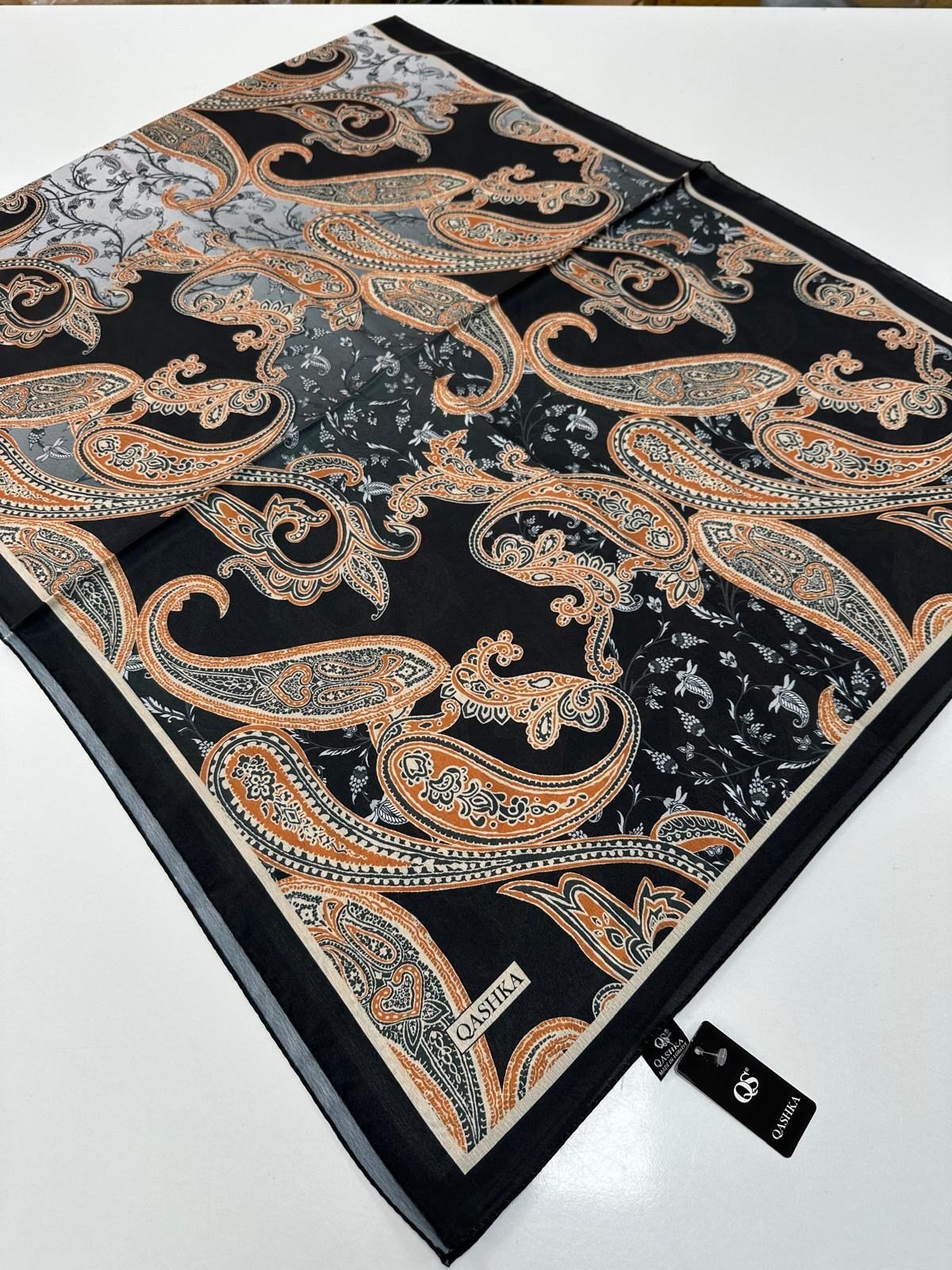 QASHKA Saten İpek Şal Etro Desen LBT0112