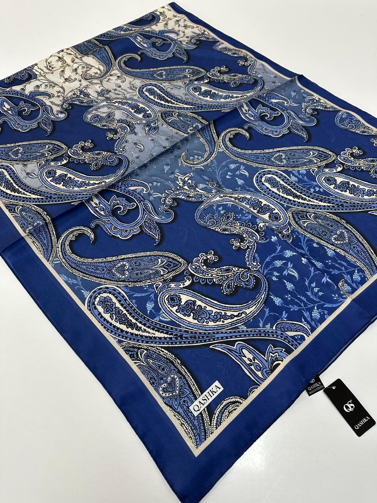 QASHKA Saten İpek Şal Etro Desen LBT0110