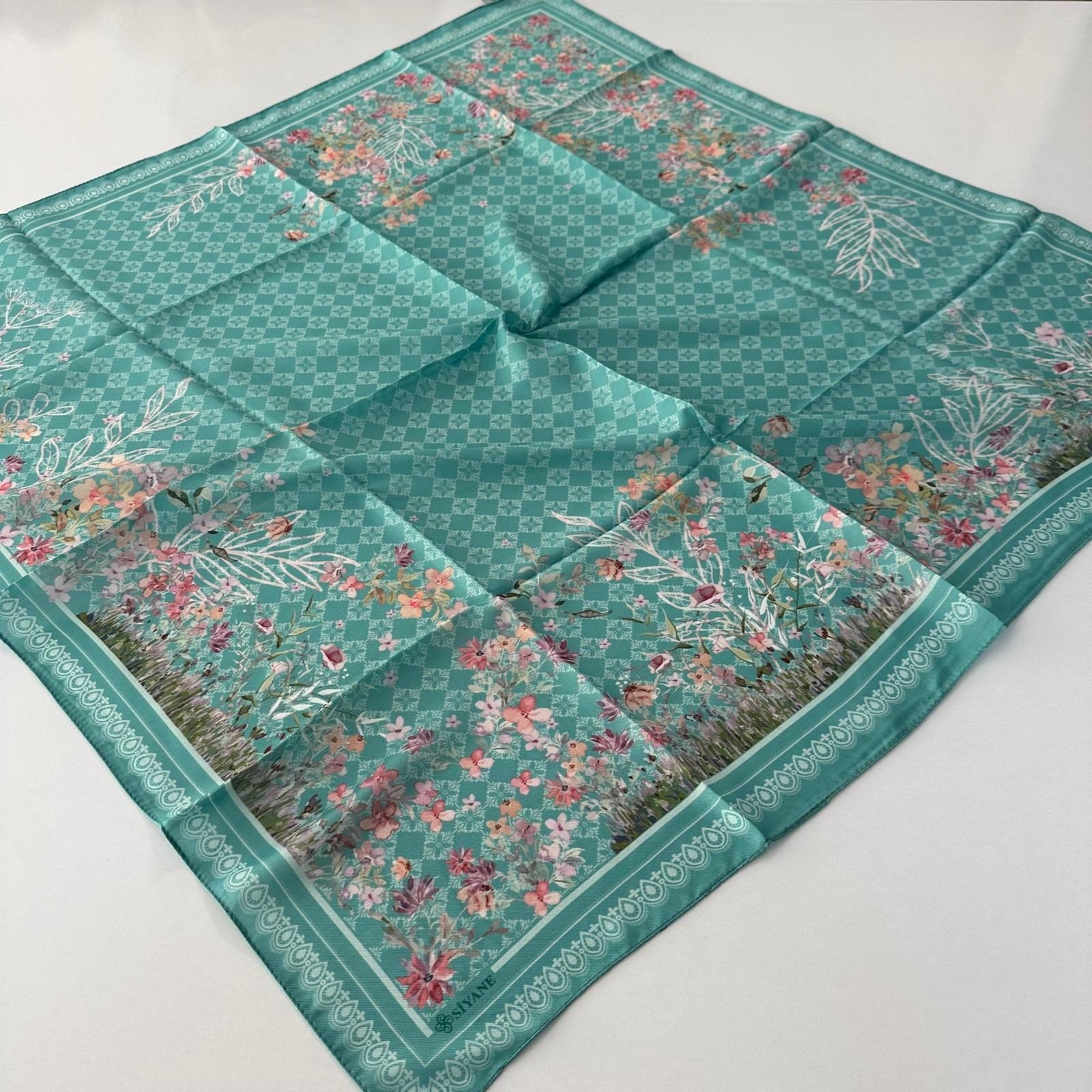 Siyane Soft Pamuklu Eşarp LRA2110