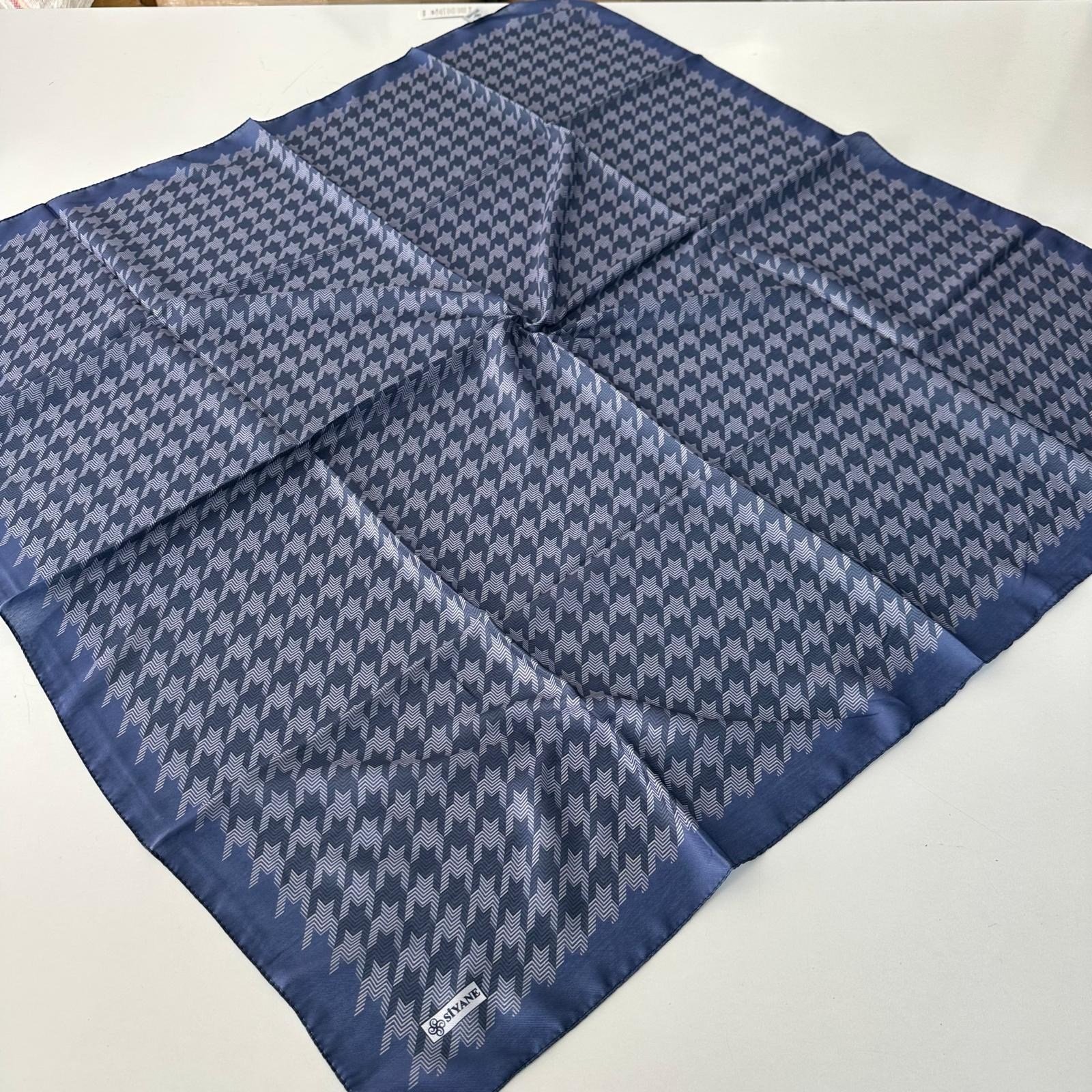 Siyane Soft Pamuklu Eşarp LRA2503
