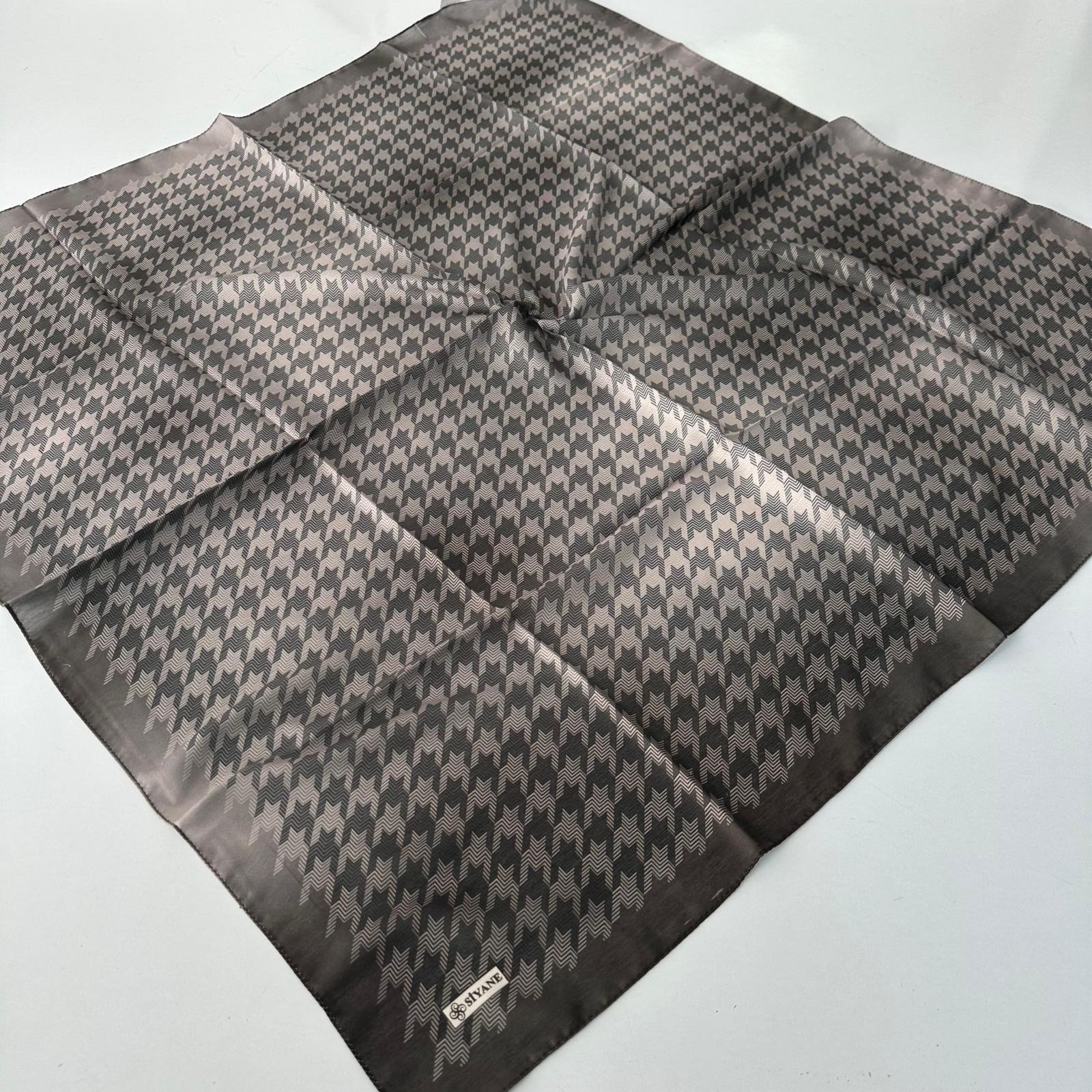 Siyane Soft Pamuklu Eşarp LRA2507