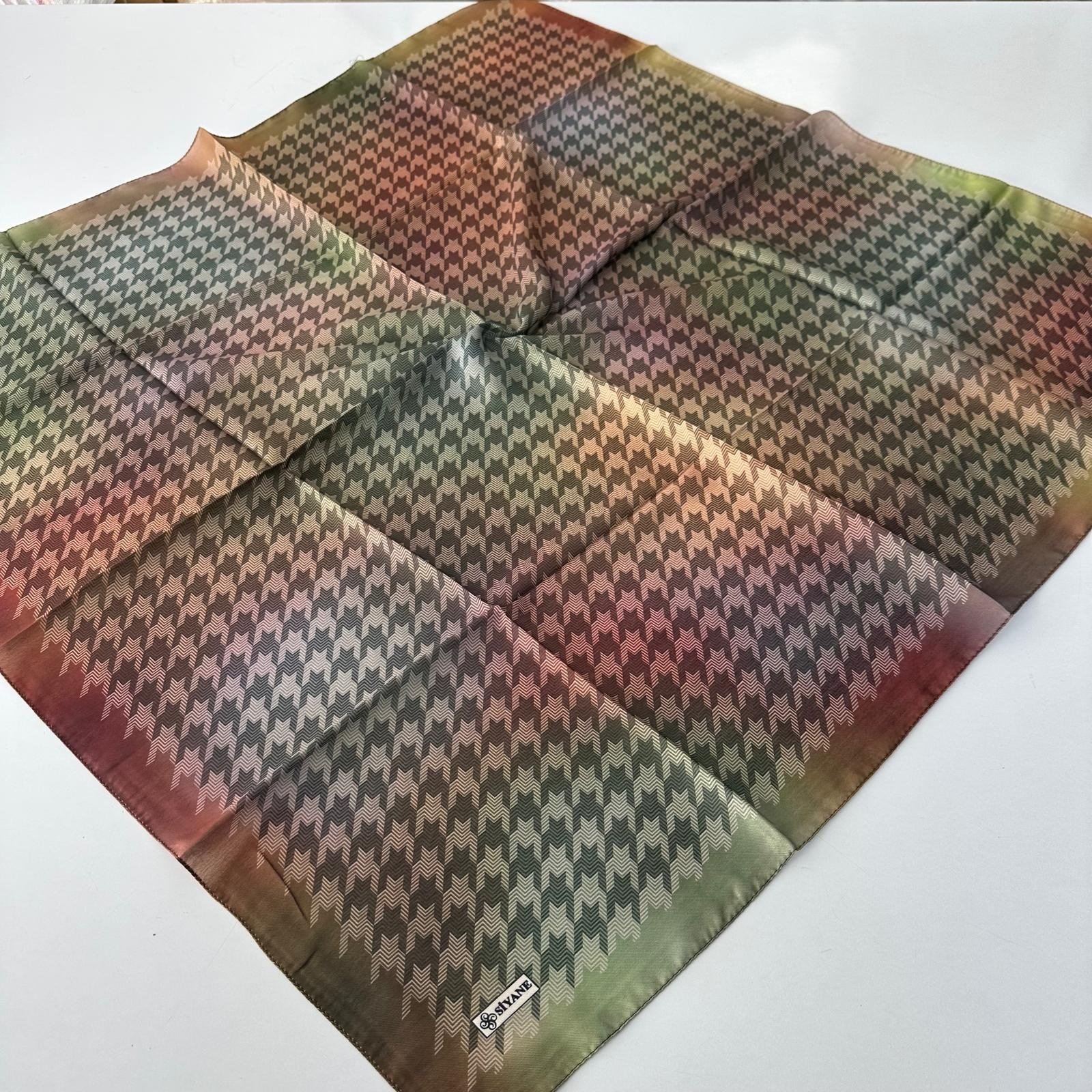 Siyane Soft Pamuklu Eşarp LRA2508