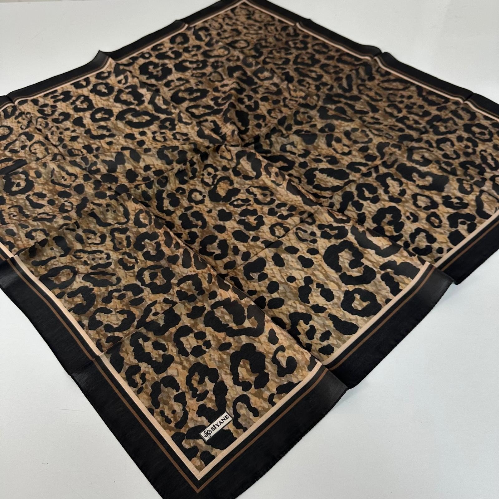 Siyane Soft Pamuklu Eşarp LRA2603