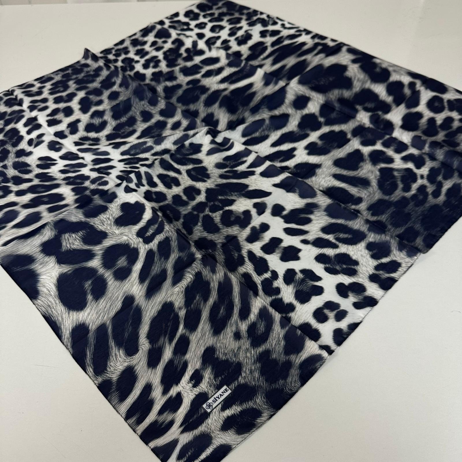 Siyane Soft Pamuklu Eşarp LRA2704