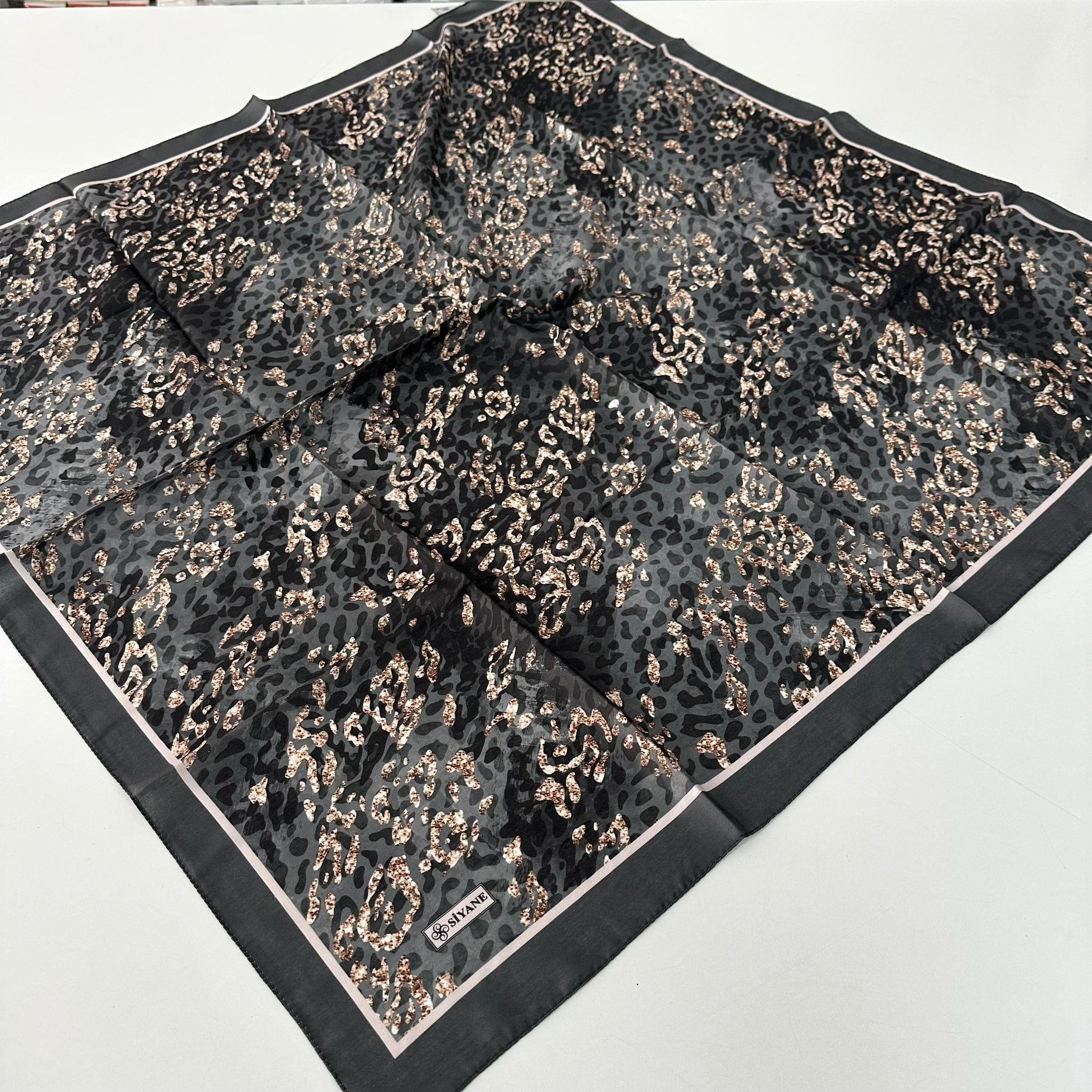 Siyane Soft Pamuklu Eşarp LRA3409