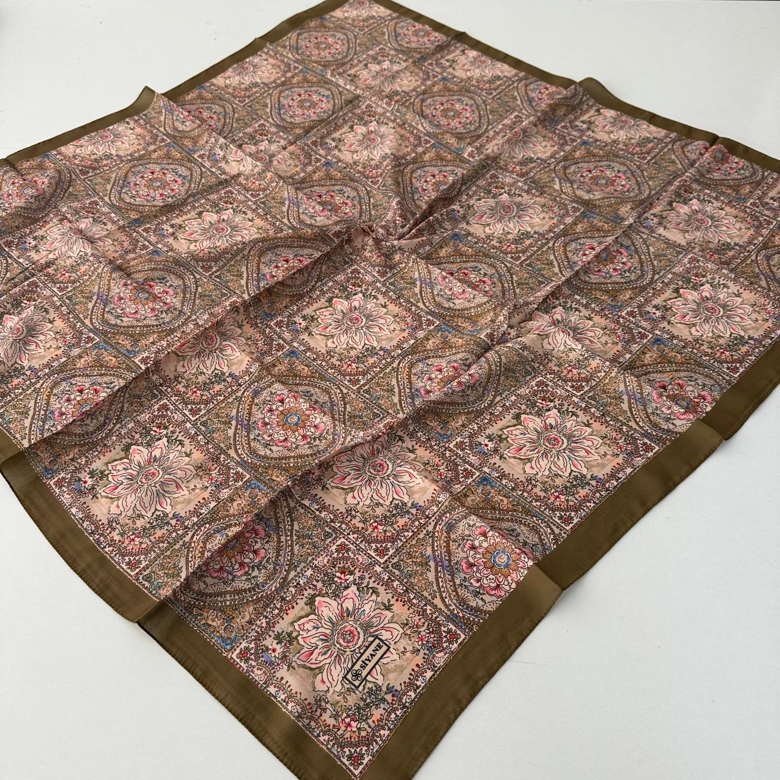 Siyane Soft Pamuklu Eşarp LRA4715