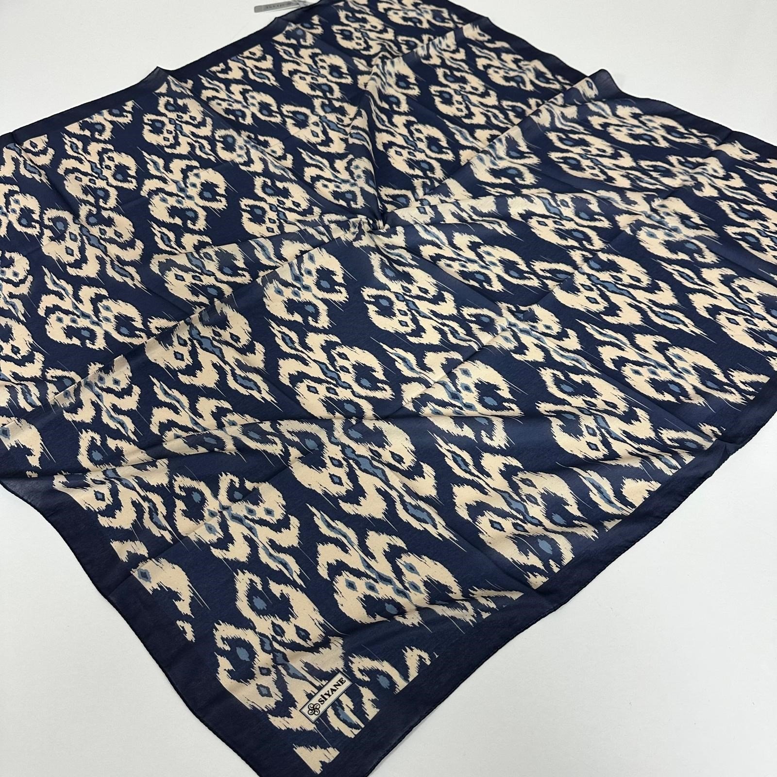 Siyane Soft Pamuklu Eşarp LRA5404