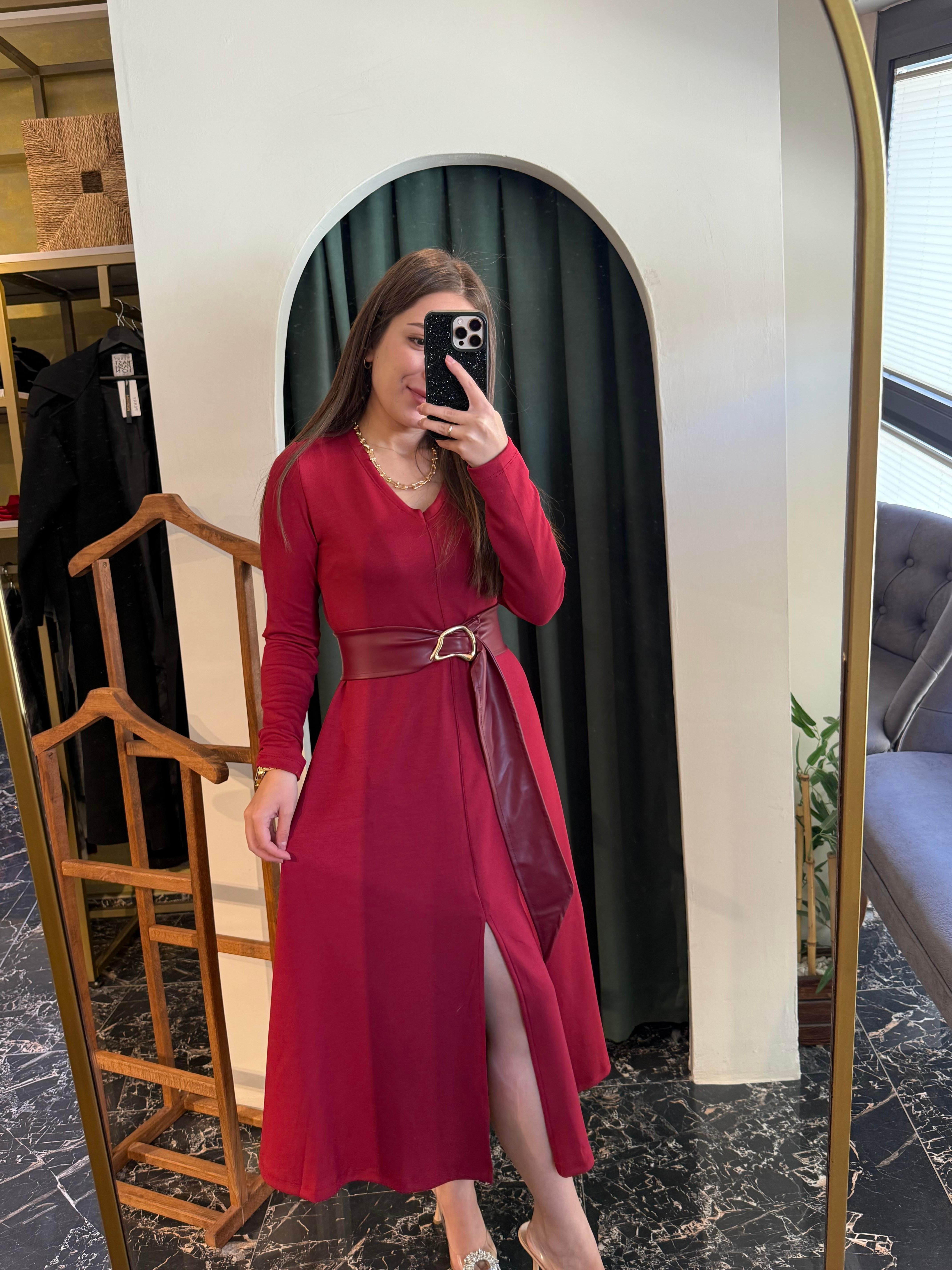 Bordo deri kemerli elbise 
