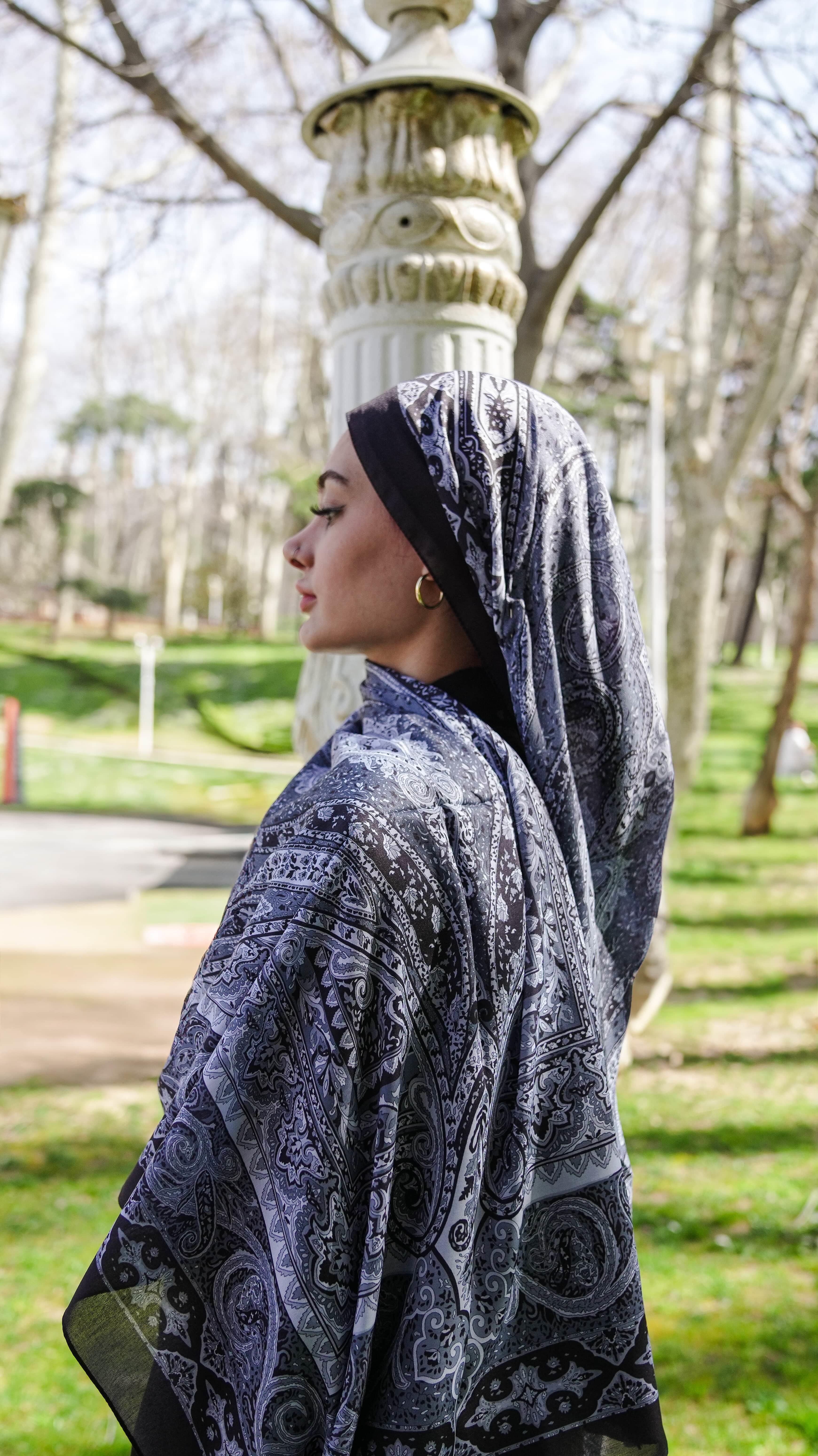 Sümera Etnik Desen Soft Şal Siyah