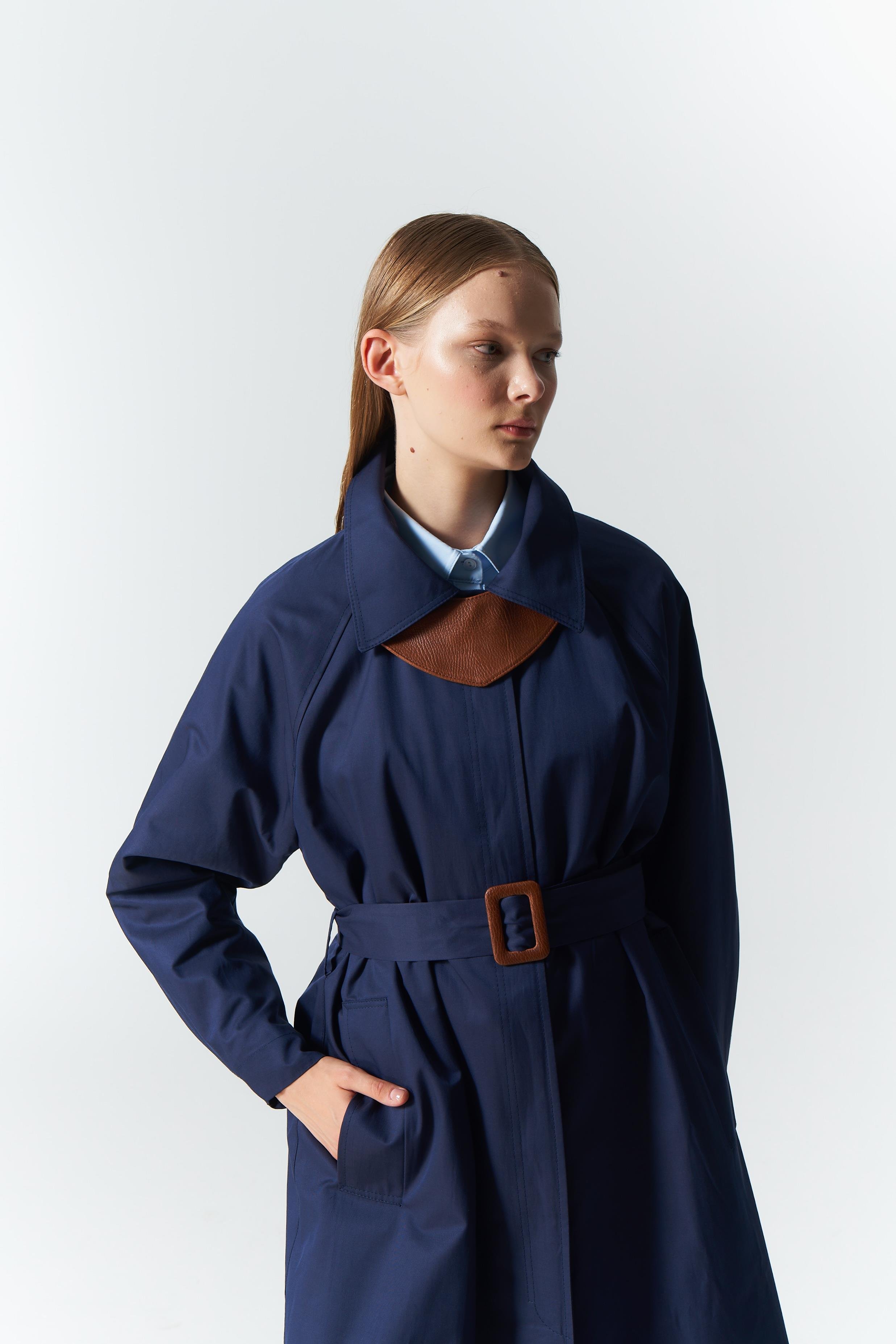 DERİ DETAY TRENCH COAT LACİ