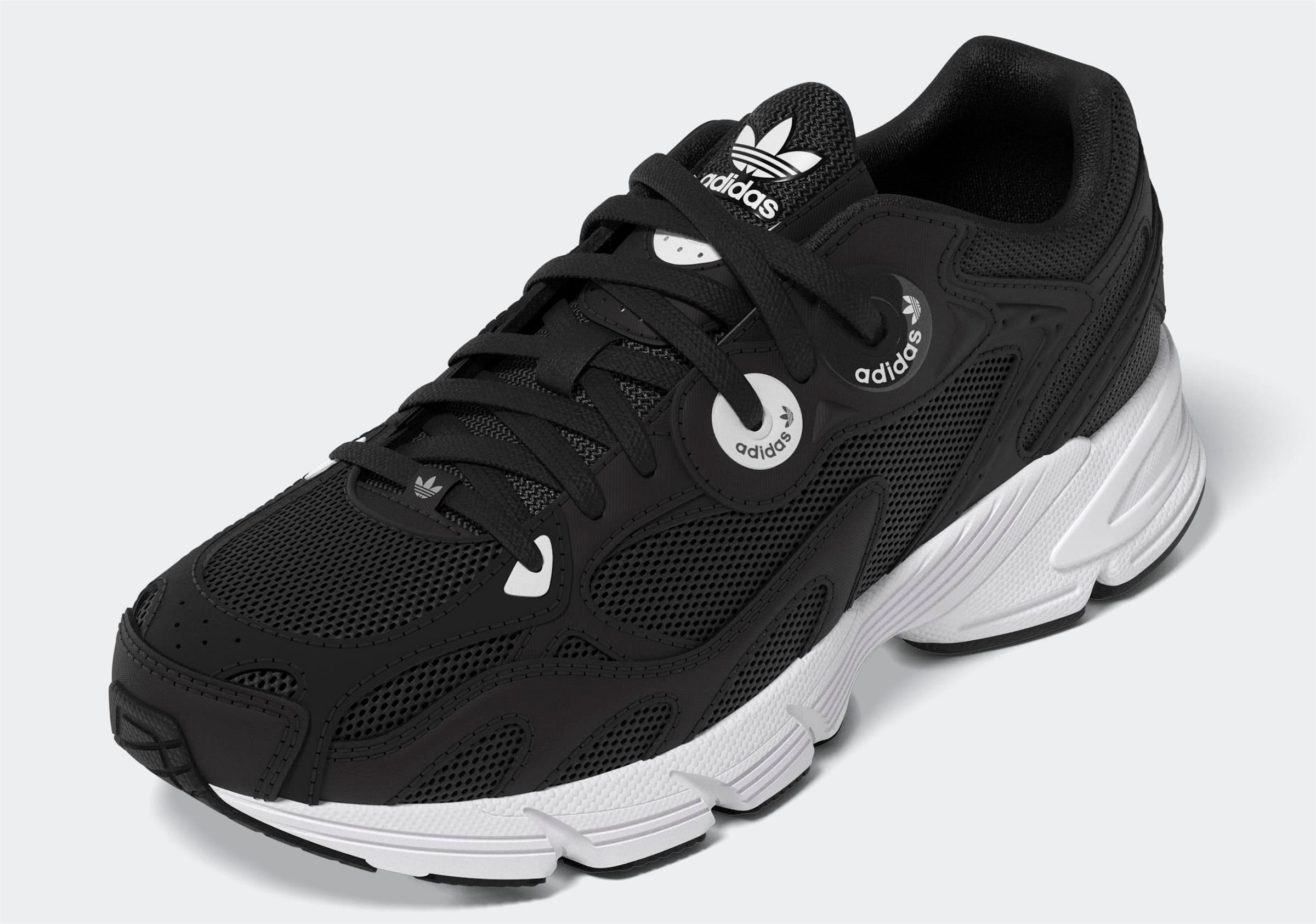 adidas ASTIR W
