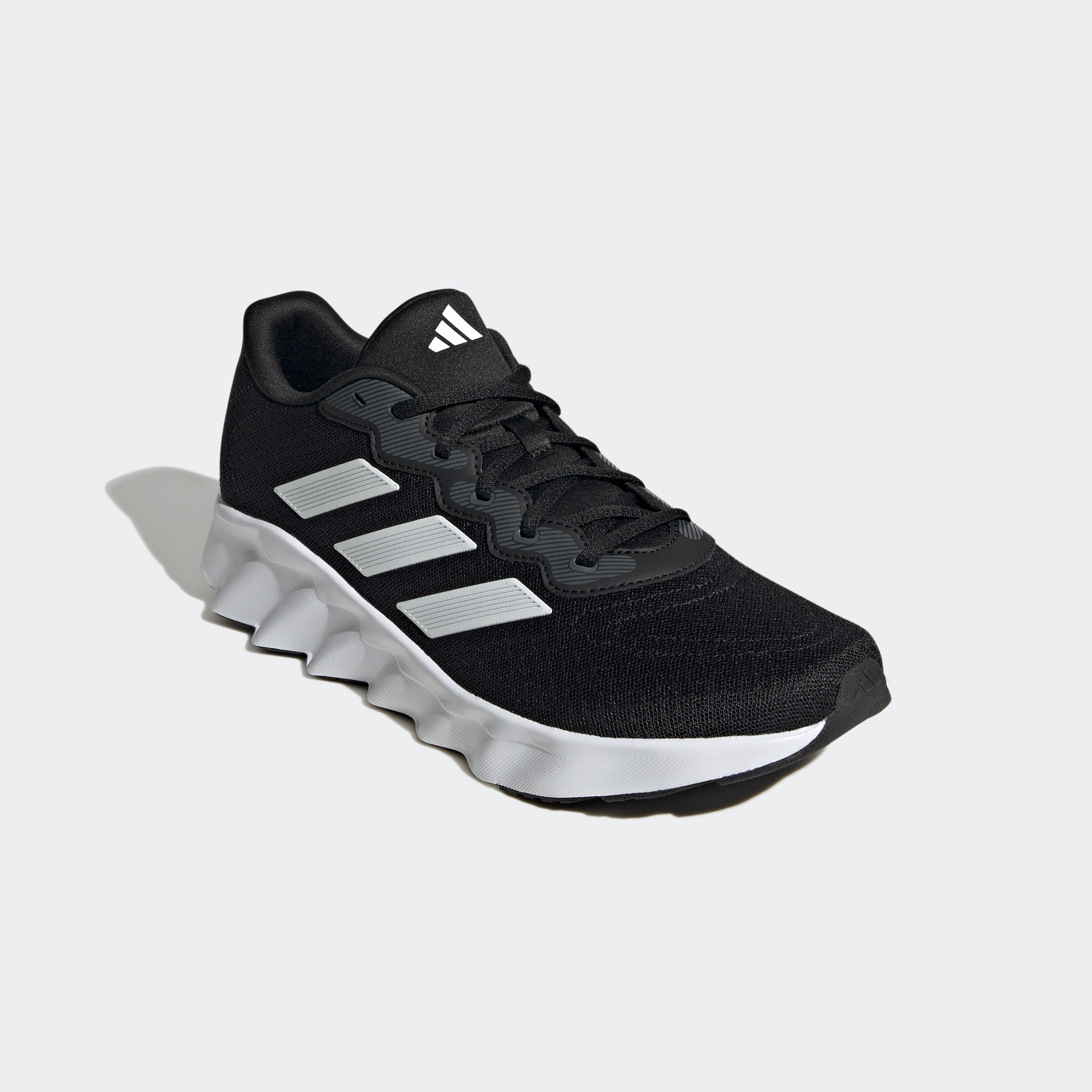 ADIDAS SWITCH MOVE U