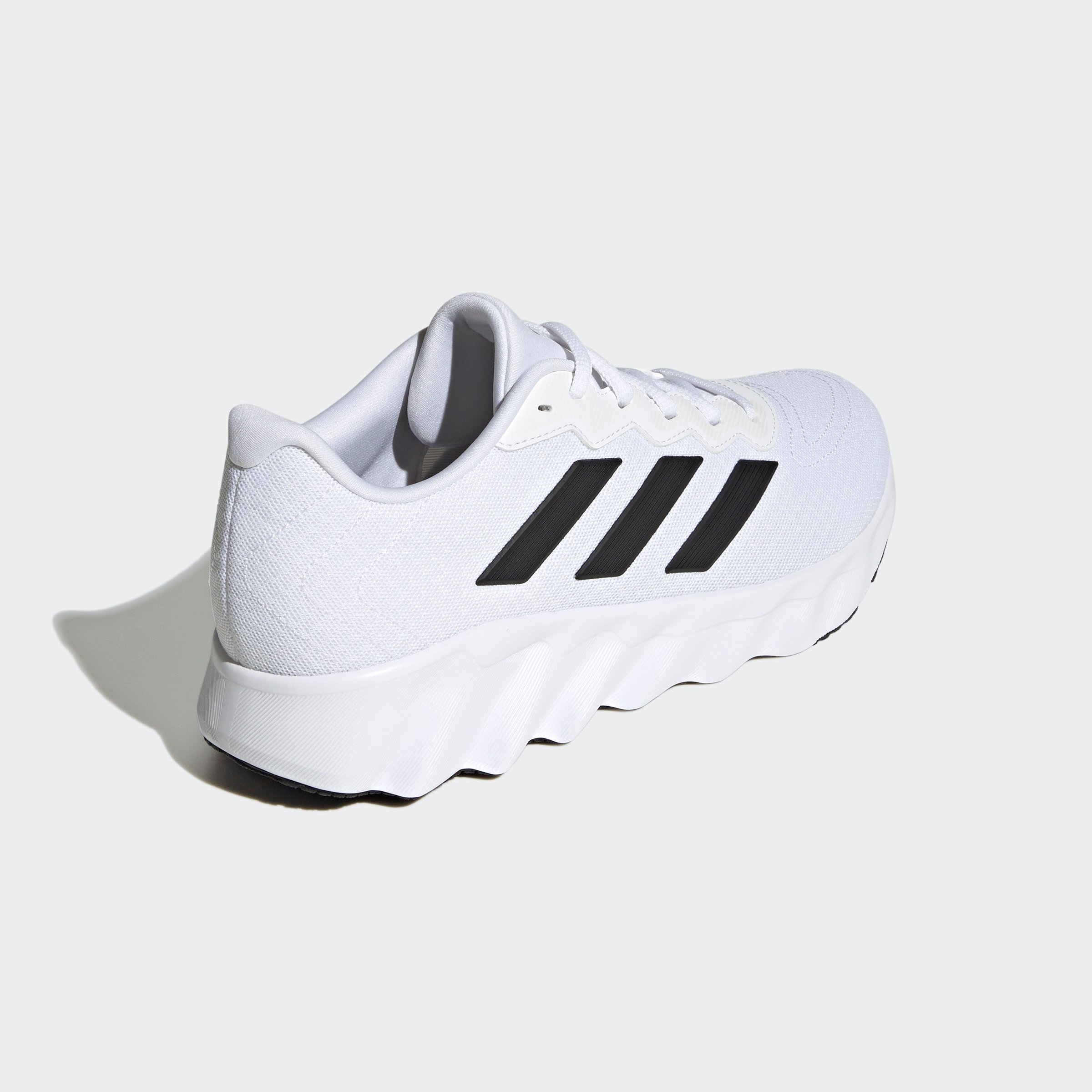 ADIDAS SWITCH MOVE U