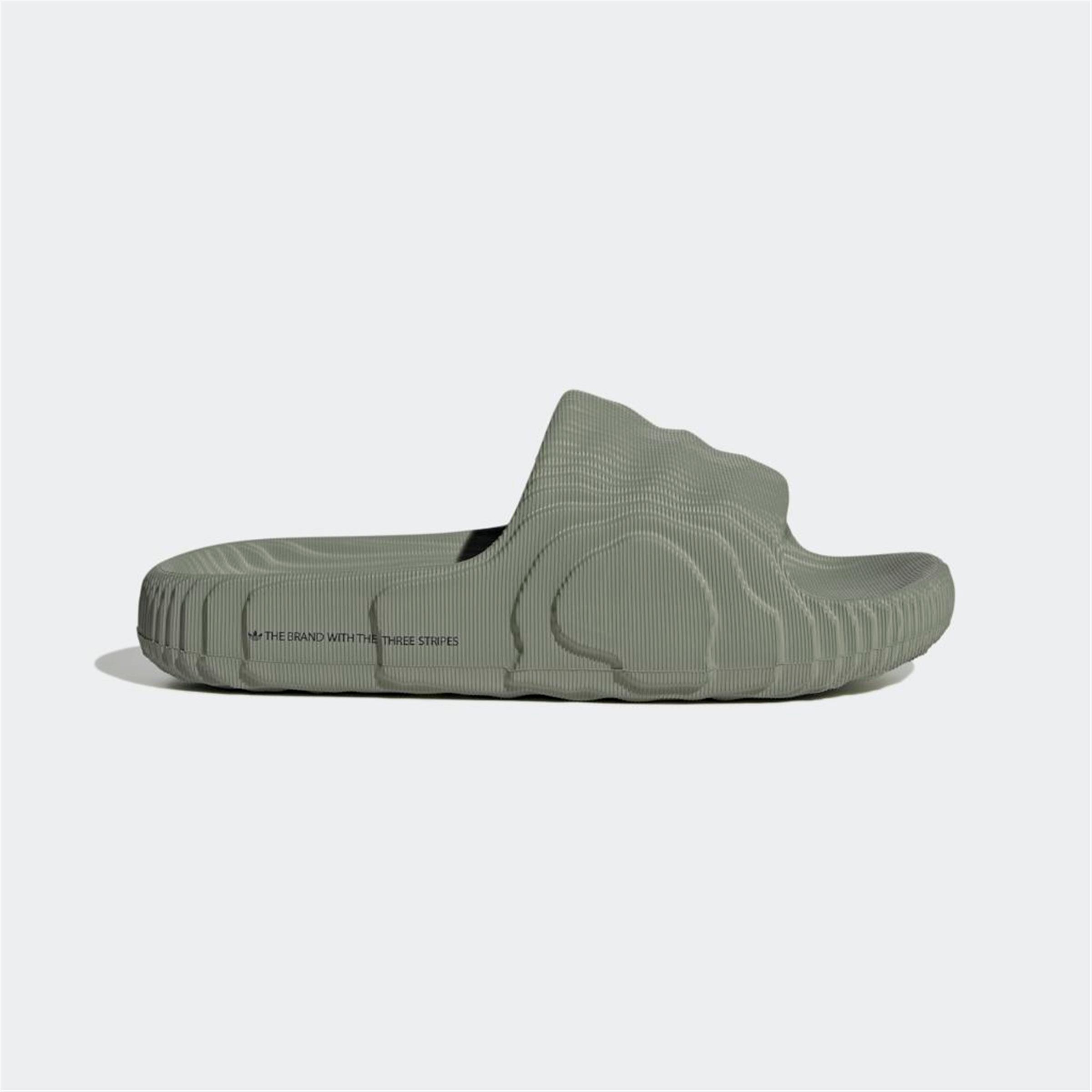 ADILETTE 22 W