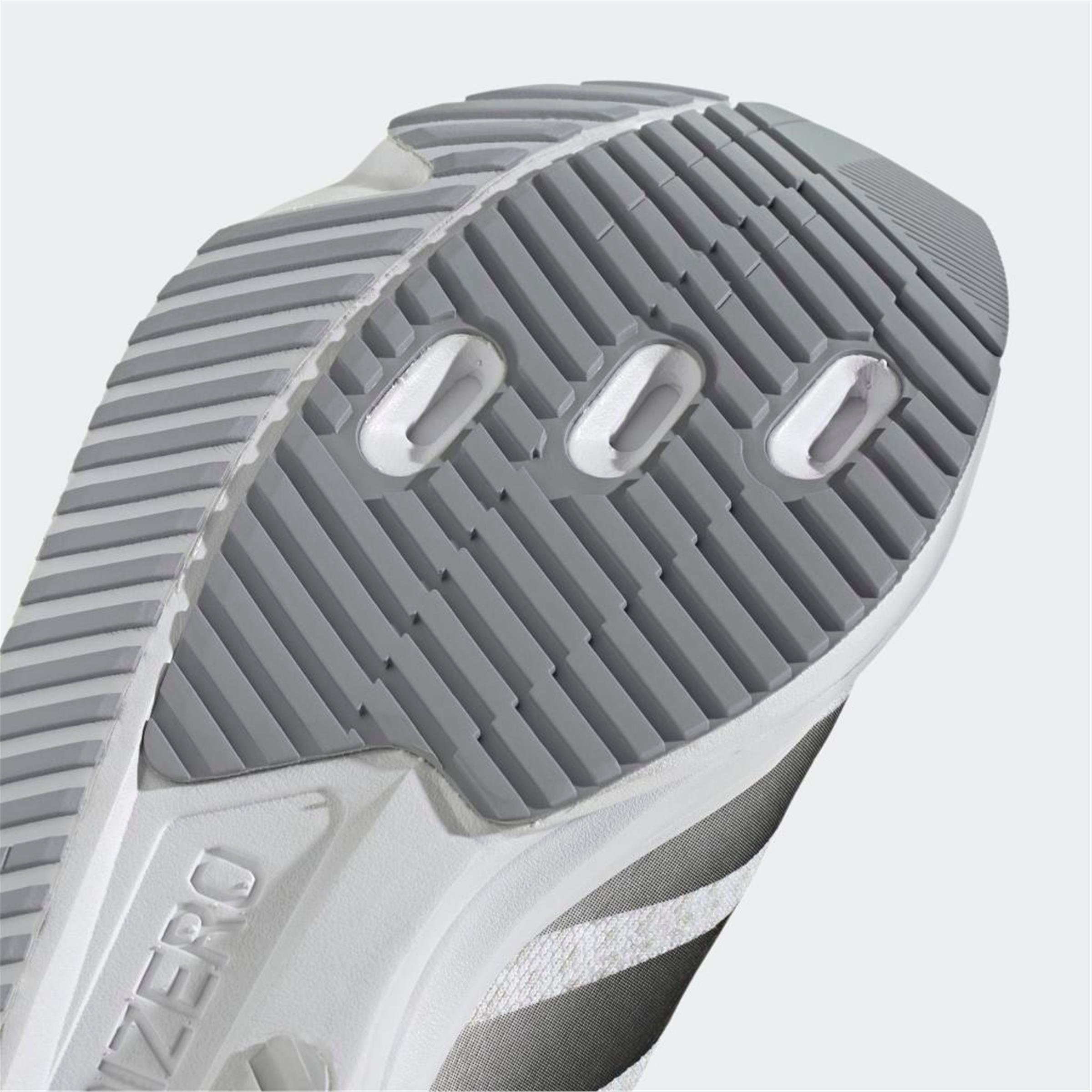 ADIZERO SL2 M